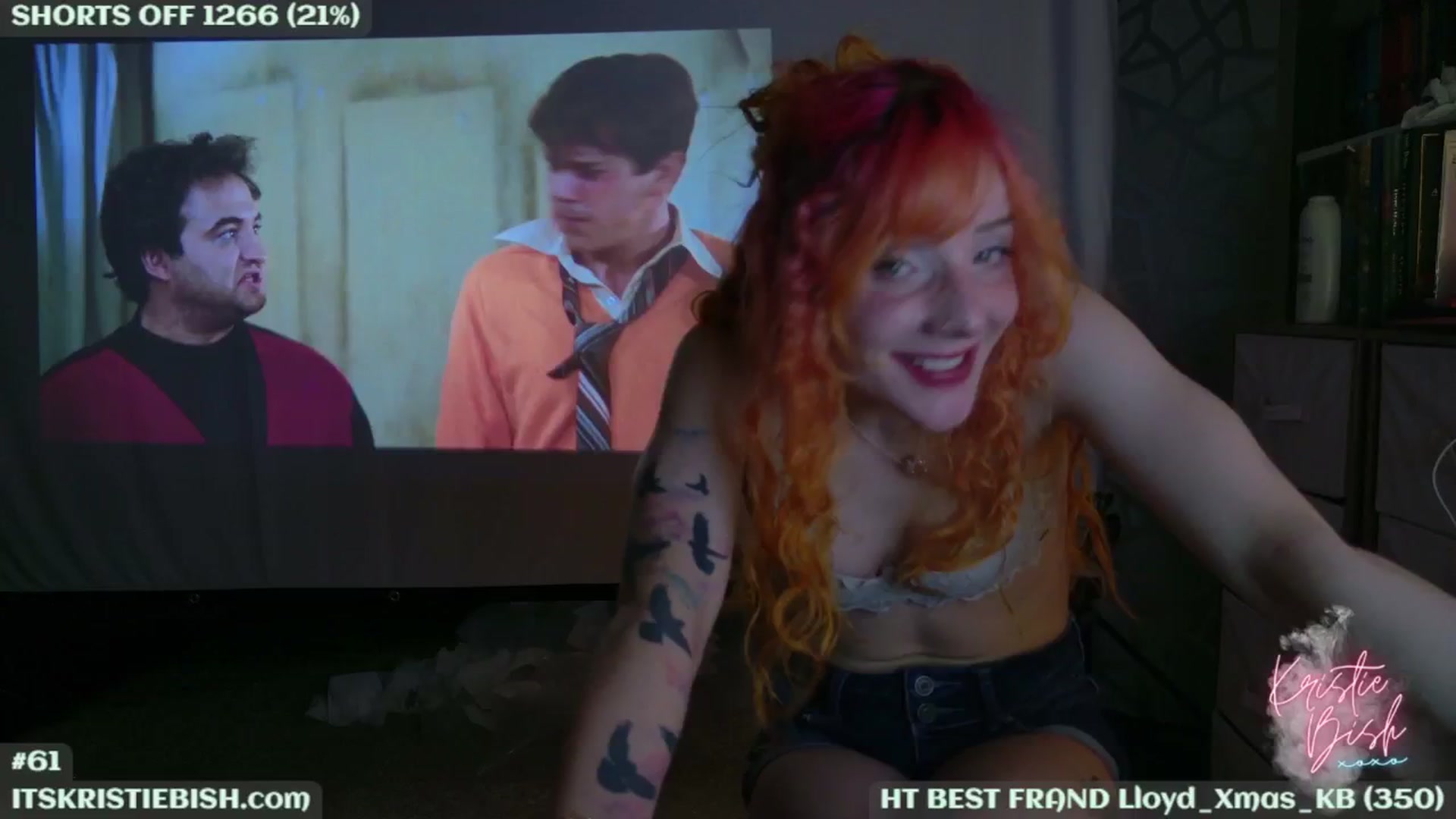 Gallery image thumbnail from KristieBish's myfreecams stream on, 04/21/2024, 07:29 image 14 of 20