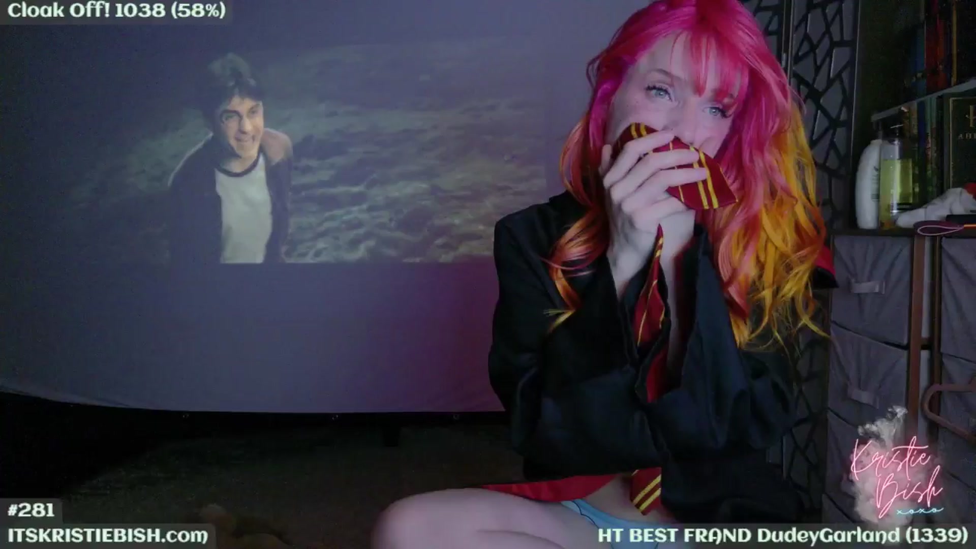 Gallery image thumbnail from KristieBish's myfreecams stream on, 05/03/2024, 08:01 image 14 of 20
