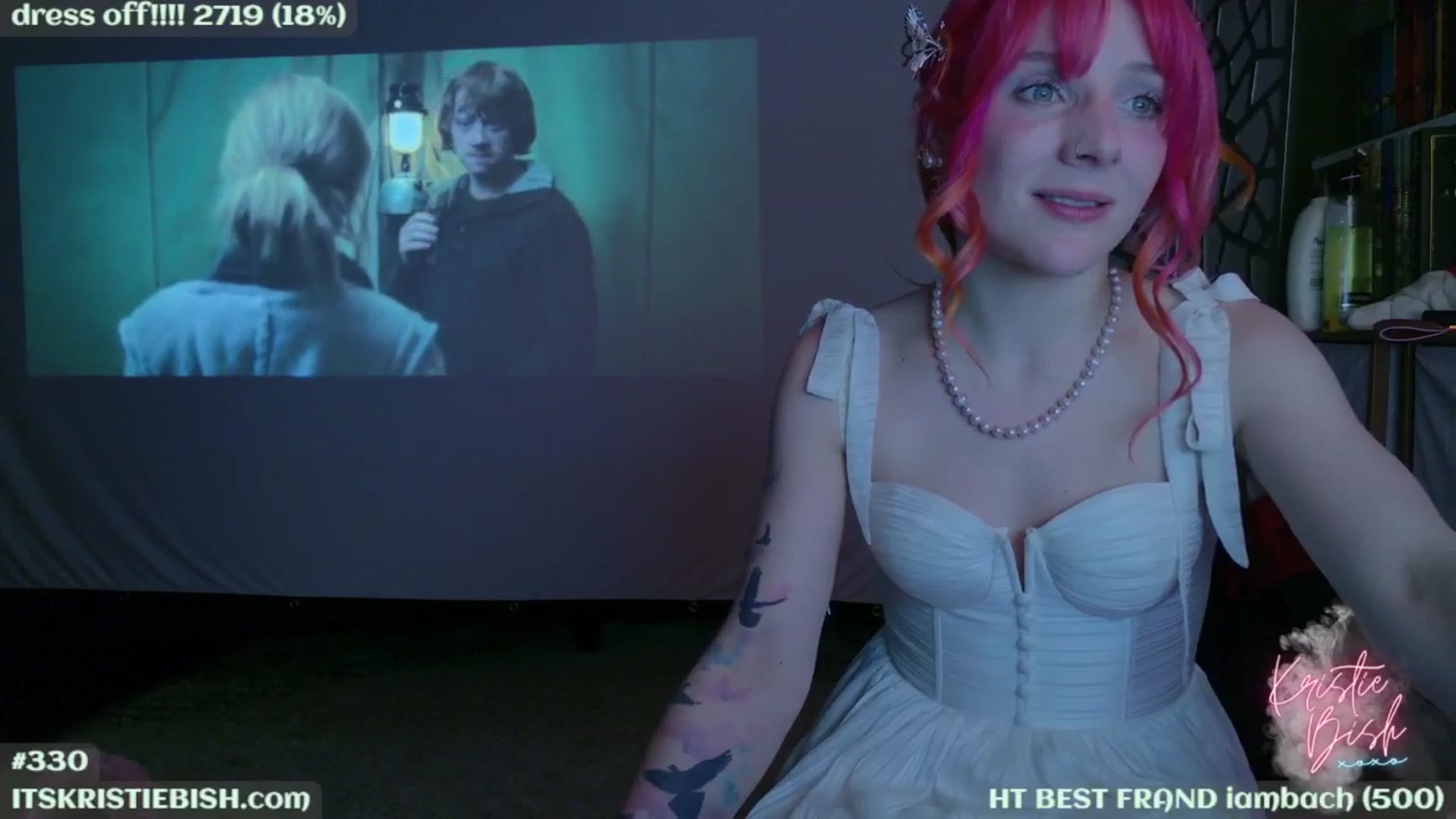 Gallery image thumbnail from KristieBish's myfreecams stream on, 05/04/2024, 08:21 image 9 of 20