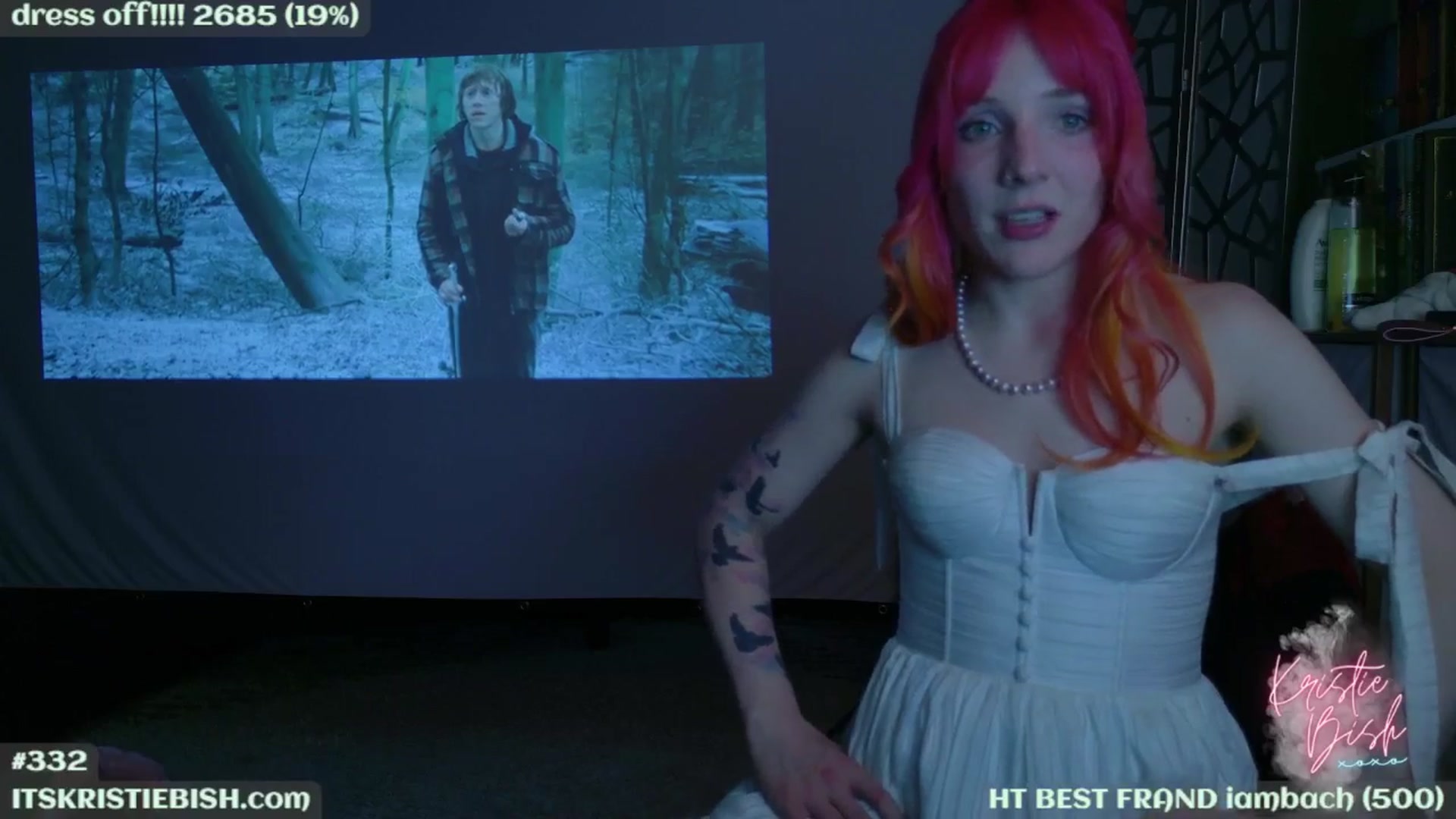 Gallery image thumbnail from KristieBish's myfreecams stream on, 05/04/2024, 08:21 image 14 of 20