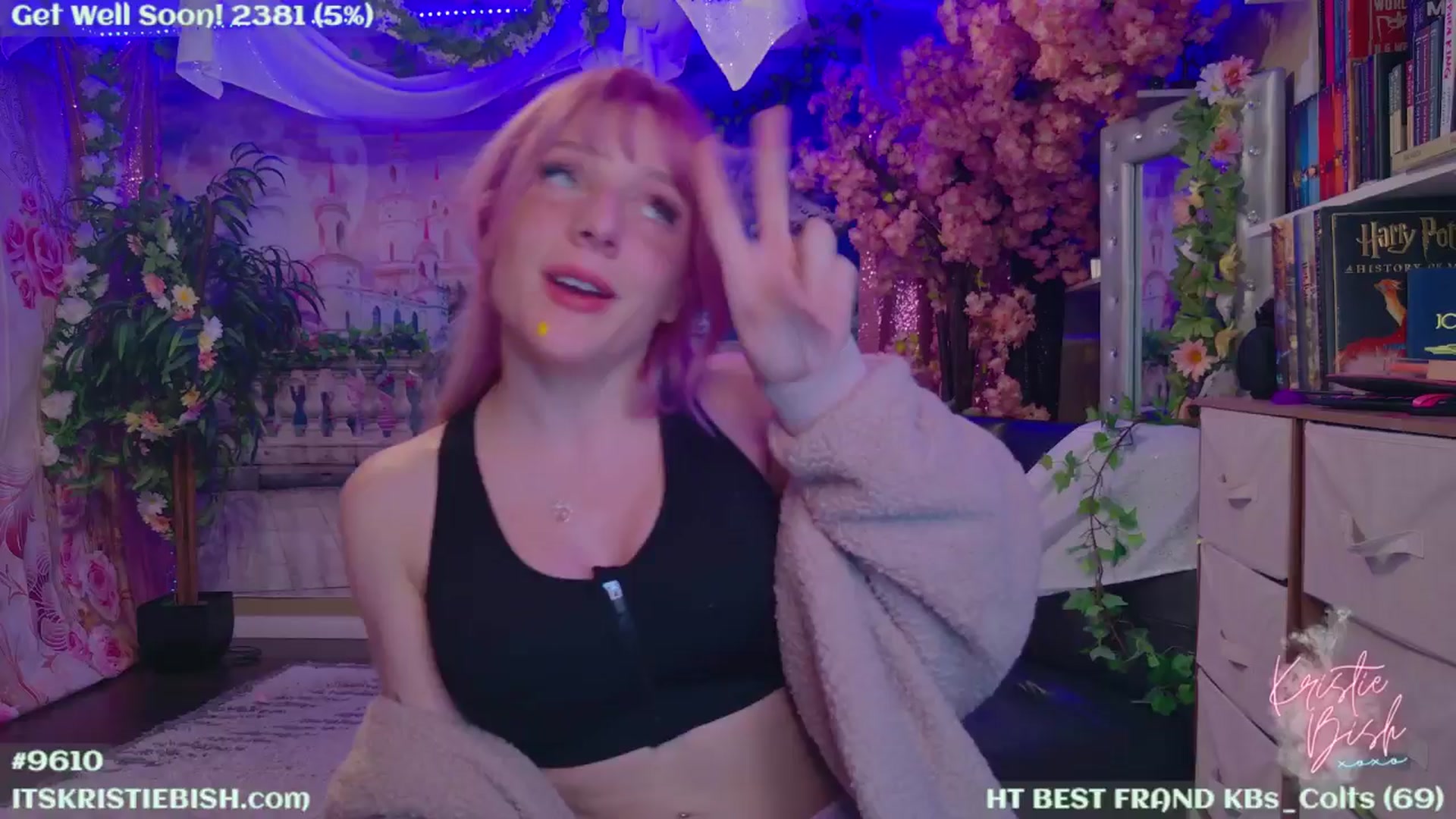 Gallery image thumbnail from KristieBish's myfreecams stream on, 06/13/2024, 04:38 image 3 of 20