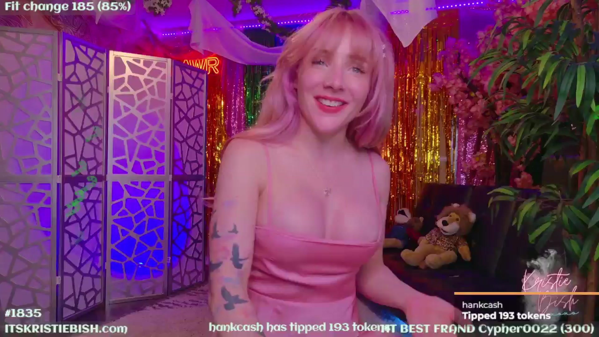 Gallery image thumbnail from KristieBish's myfreecams stream on, 07/04/2024, 06:10 image 1 of 20
