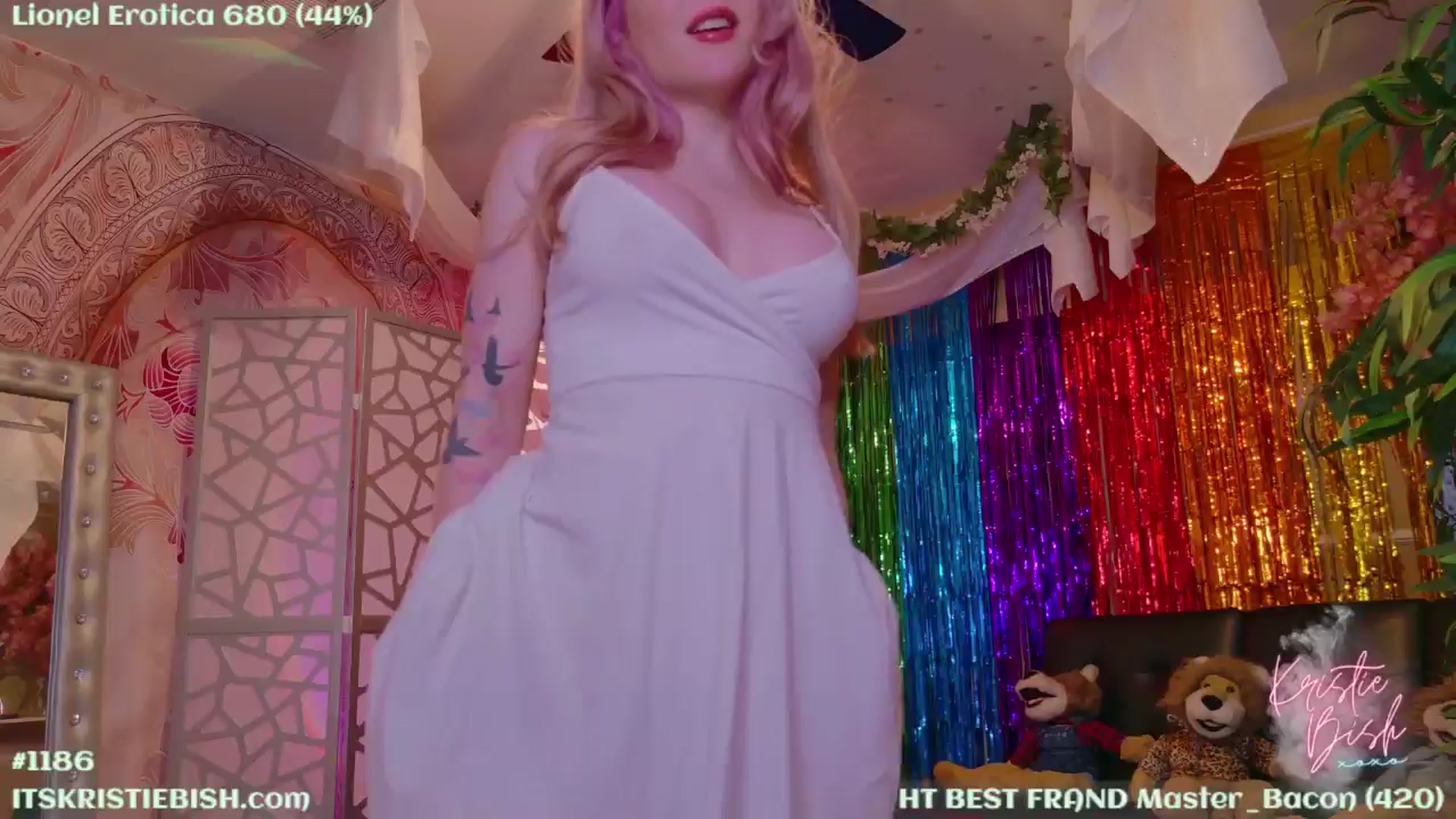 Gallery image thumbnail from KristieBish's myfreecams stream on, 07/08/2024, 04:06 image 5 of 20