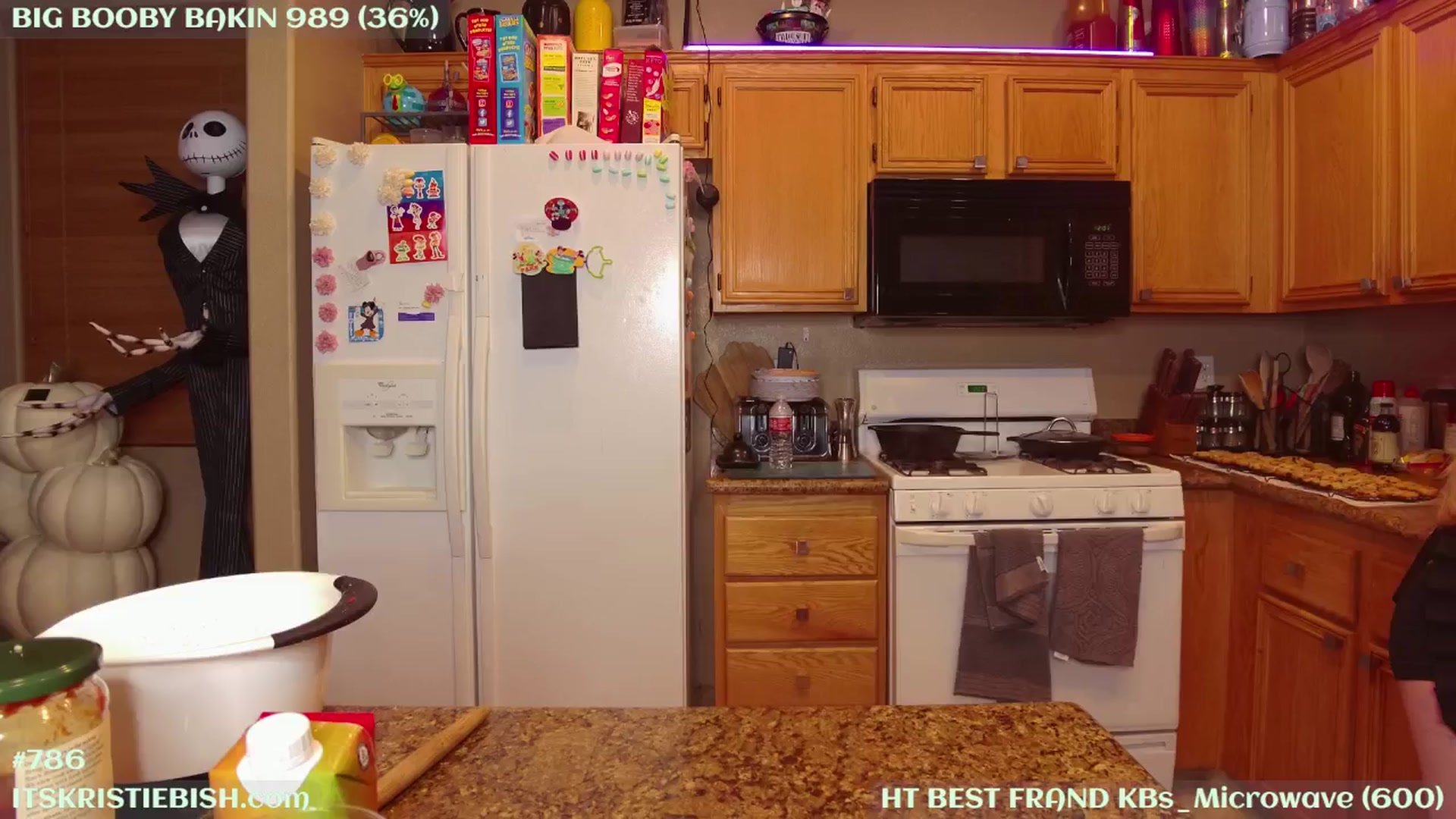 Gallery image thumbnail from KristieBish's myfreecams stream on, 07/12/2024, 07:28 image 9 of 20