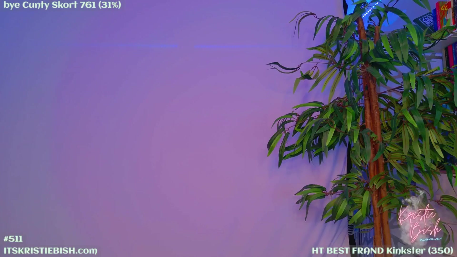 Gallery image thumbnail from KristieBish's myfreecams stream on, 07/15/2024, 04:57 image 3 of 20