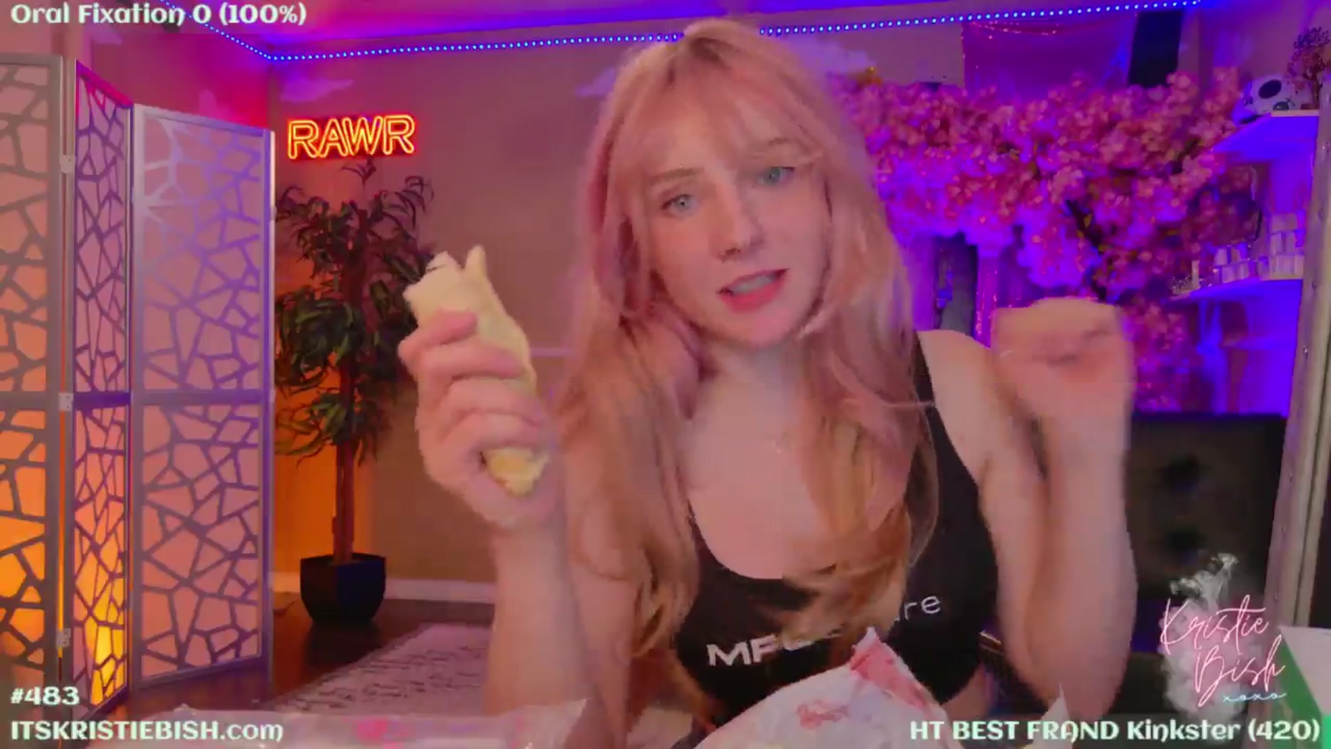 Gallery image thumbnail from KristieBish's myfreecams stream on, 07/17/2024, 06:21 image 13 of 20