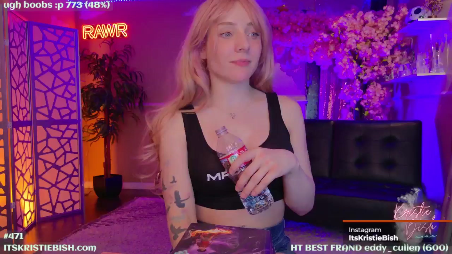 Gallery image thumbnail from KristieBish's myfreecams stream on, 07/17/2024, 06:36 image 3 of 20
