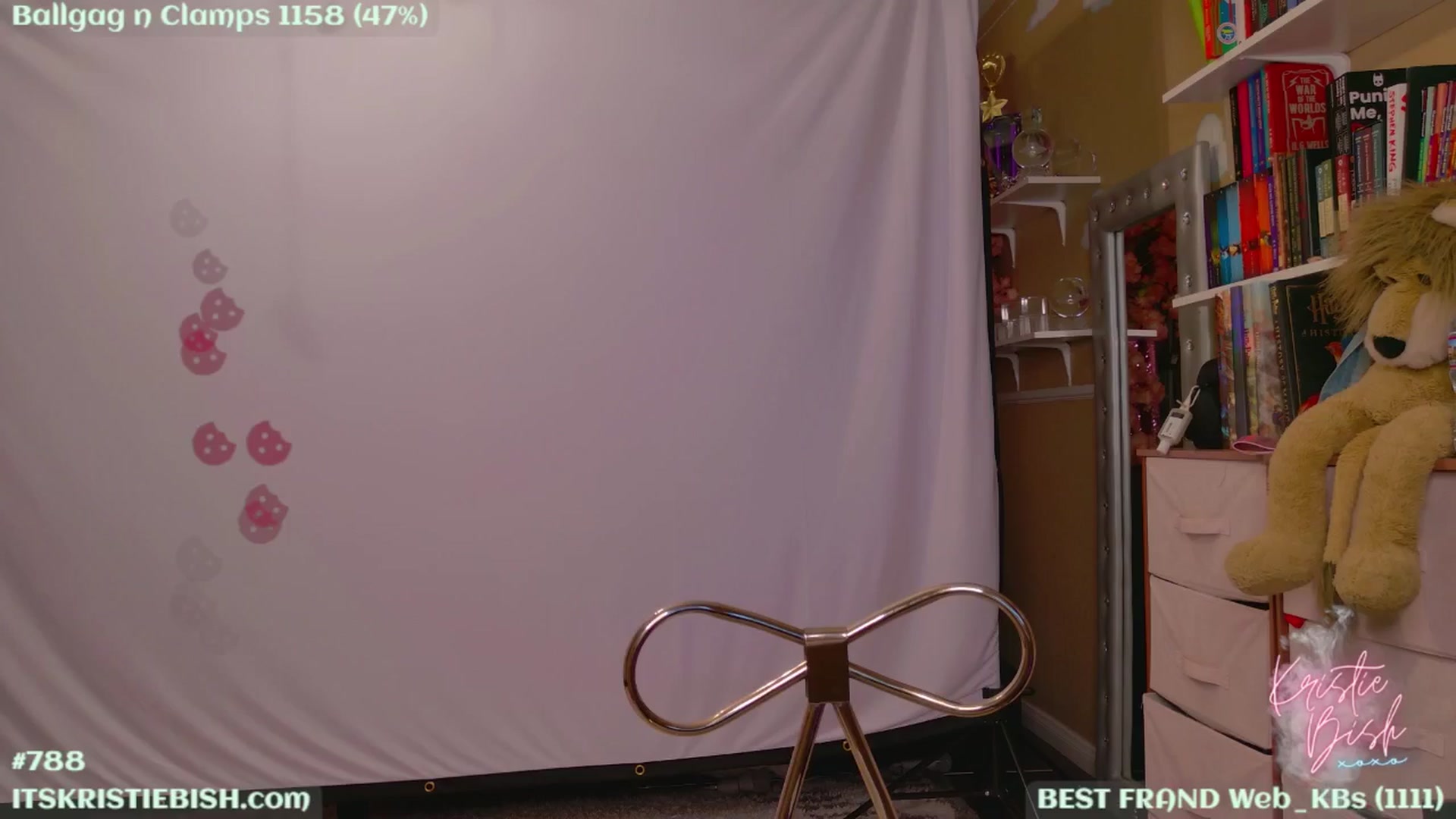 Gallery image thumbnail from KristieBish's myfreecams stream on, 08/03/2024, 03:47 image 13 of 20