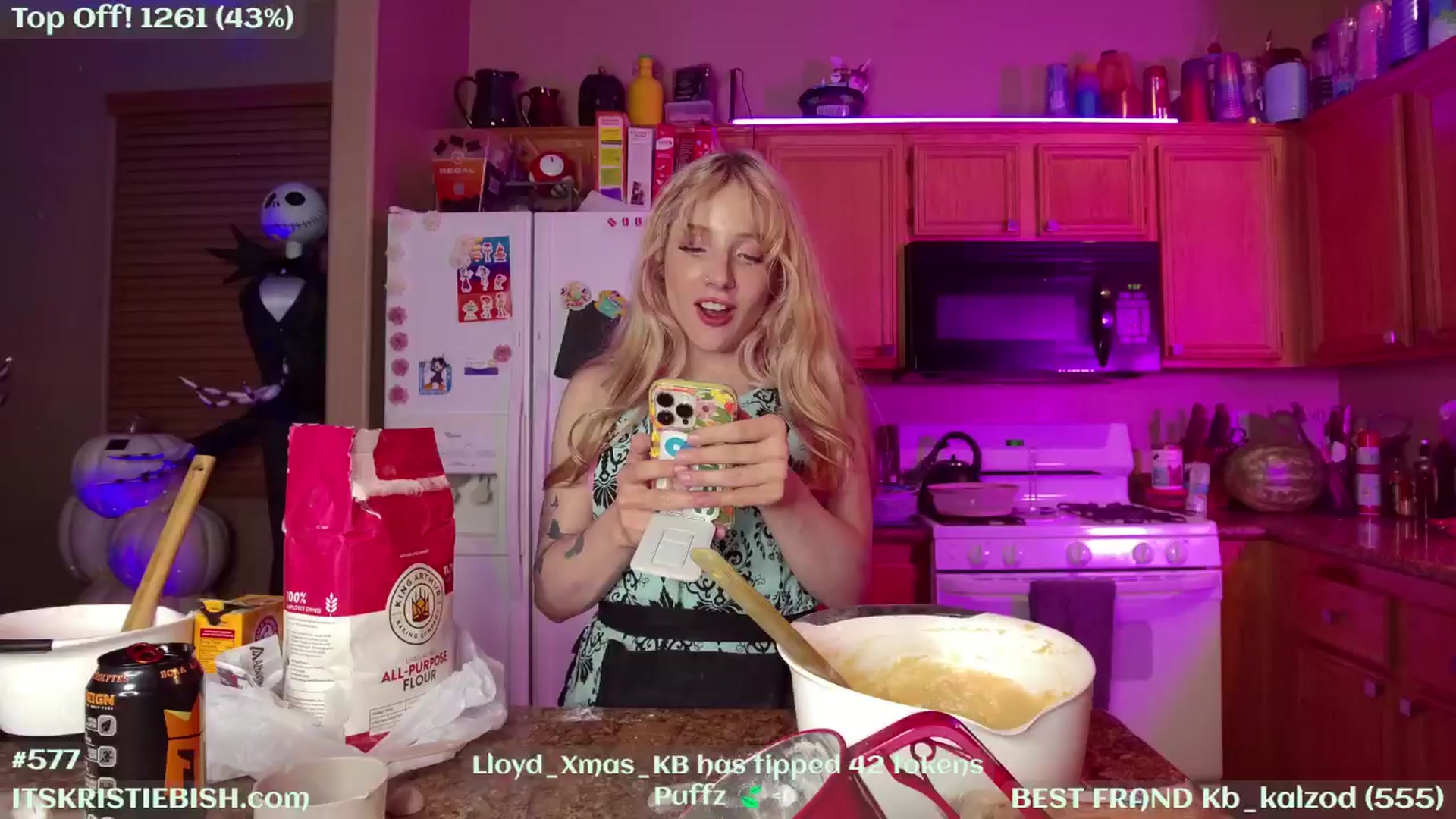 Gallery image thumbnail from KristieBish's myfreecams stream on, 08/08/2024, 05:33 image 10 of 20