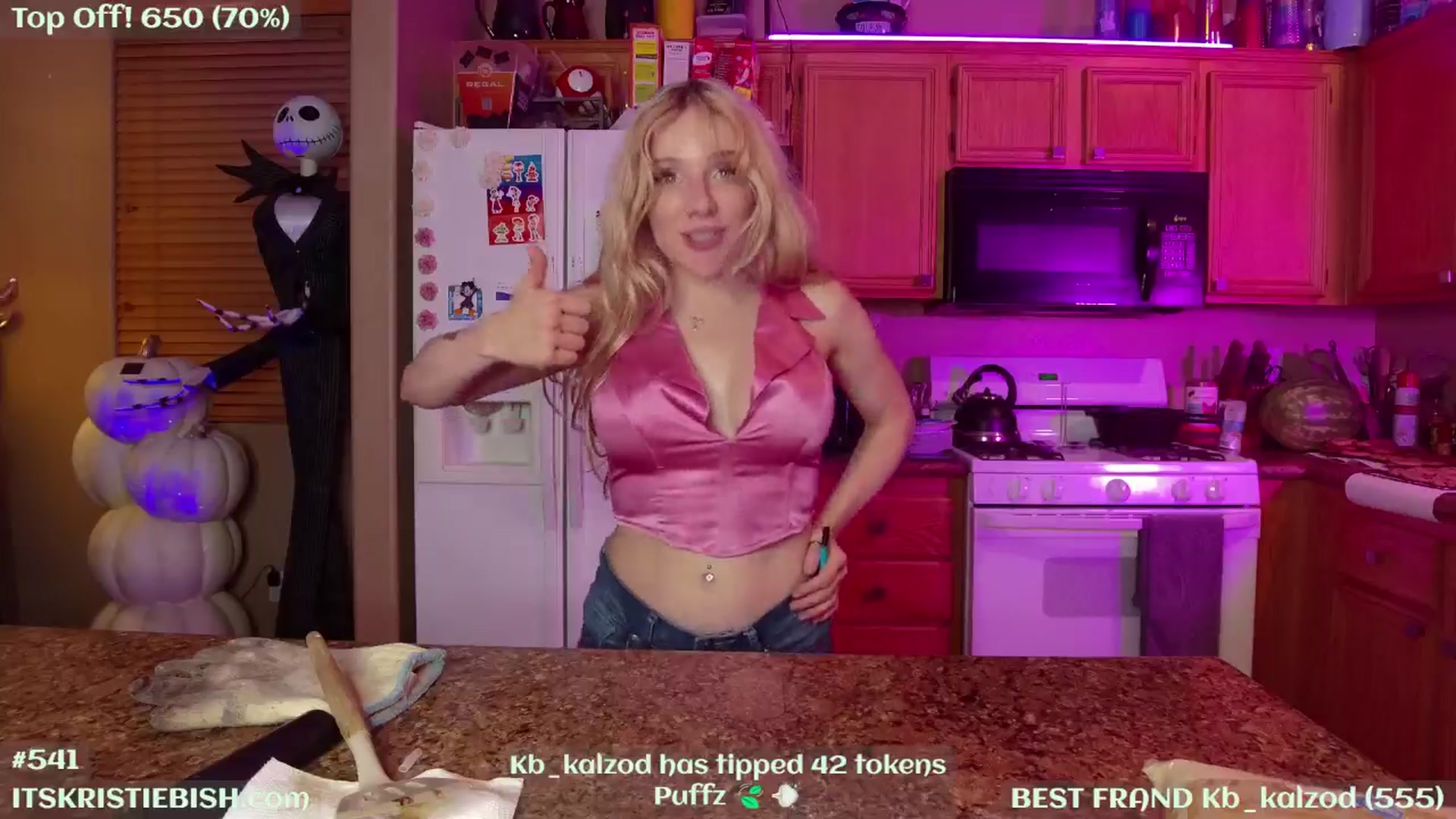 Gallery image thumbnail from KristieBish's myfreecams stream on, 08/08/2024, 08:14 image 13 of 20