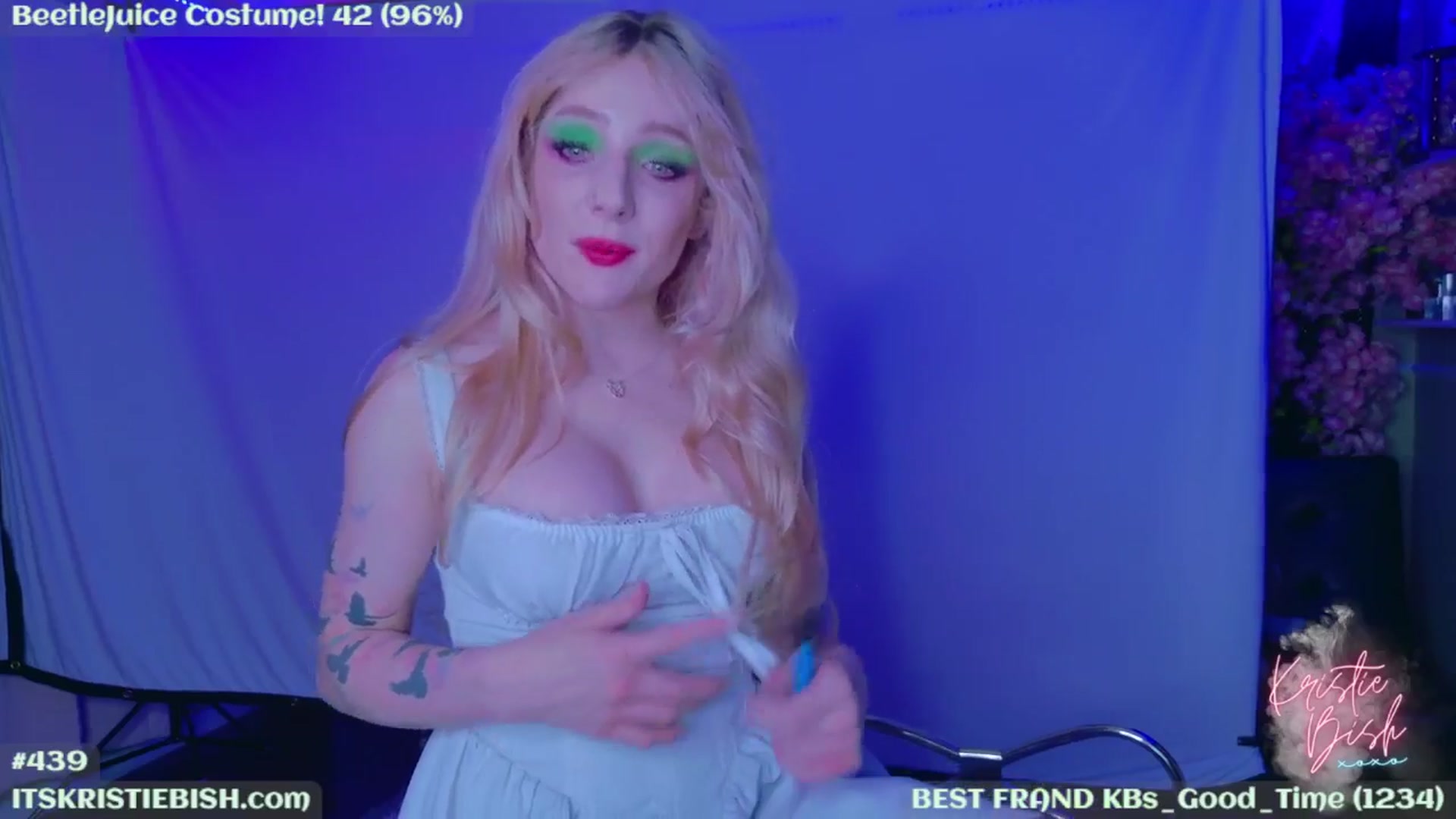 Gallery image thumbnail from KristieBish's myfreecams stream on, 08/10/2024, 04:11 image 11 of 20