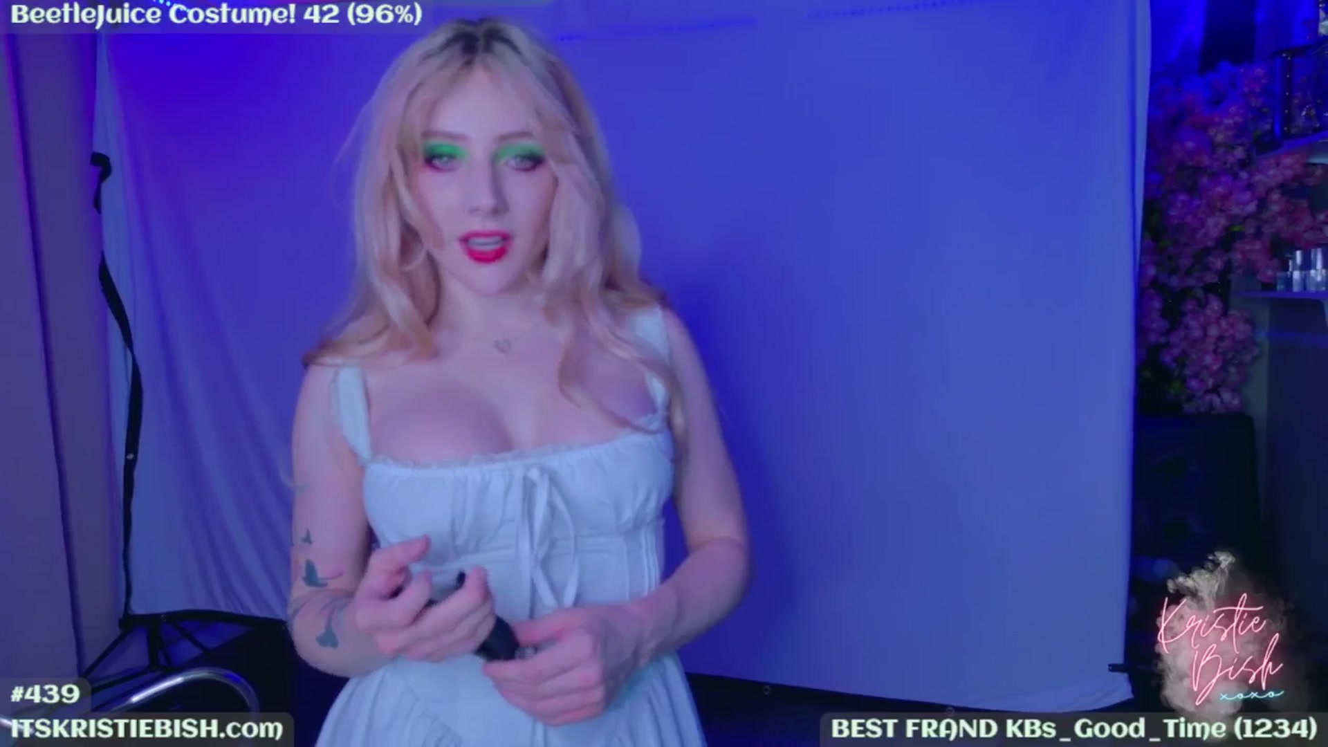 Gallery image thumbnail from KristieBish's myfreecams stream on, 08/10/2024, 04:11 image 8 of 20