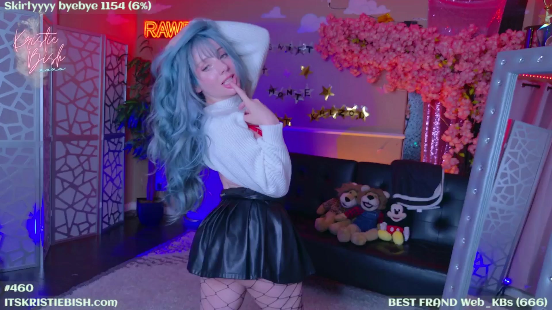 Gallery image thumbnail from KristieBish's myfreecams stream on, 08/15/2024, 05:36 image 14 of 20
