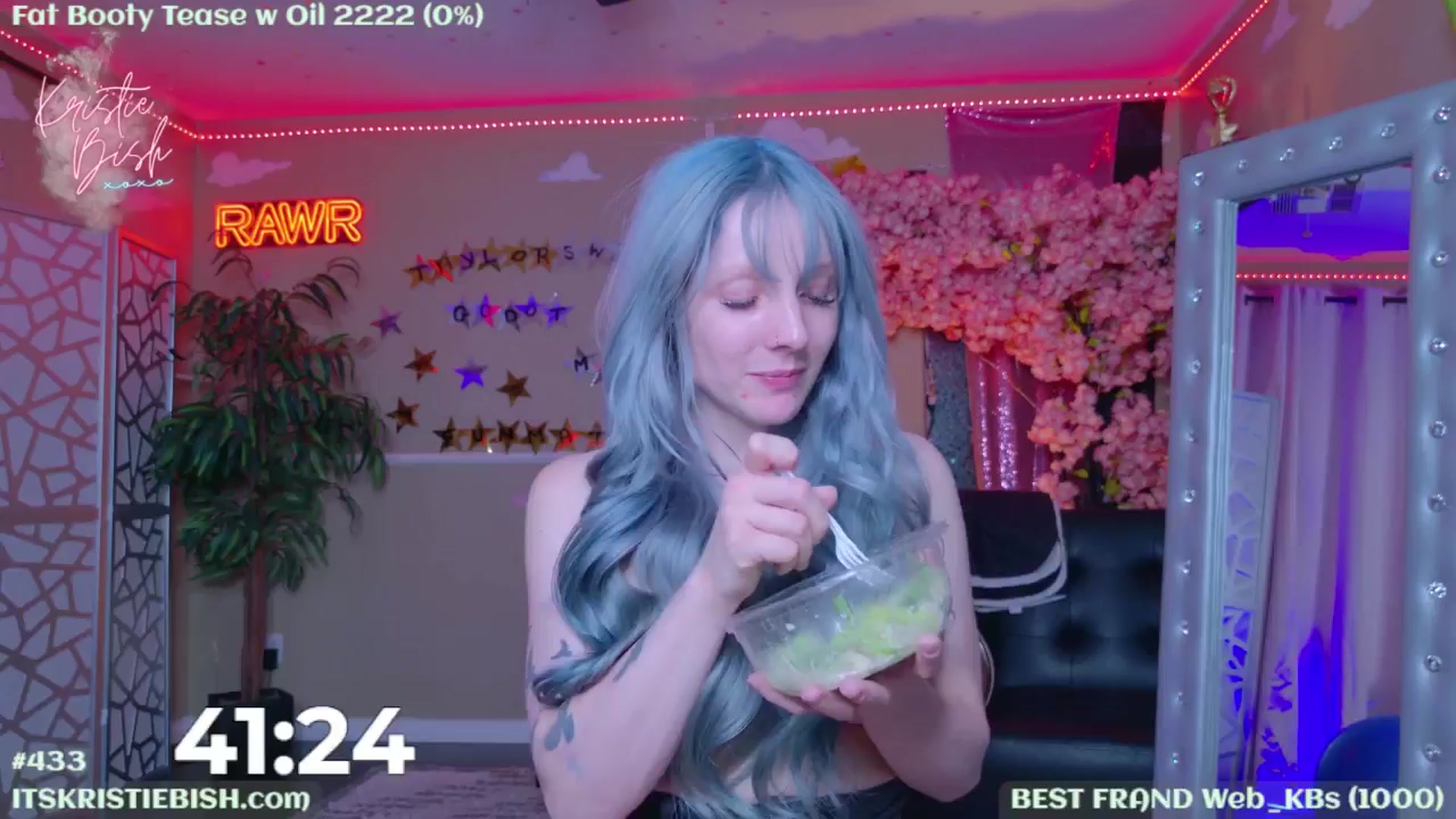 Gallery image thumbnail from KristieBish's myfreecams stream on, 08/16/2024, 04:44 image 5 of 20