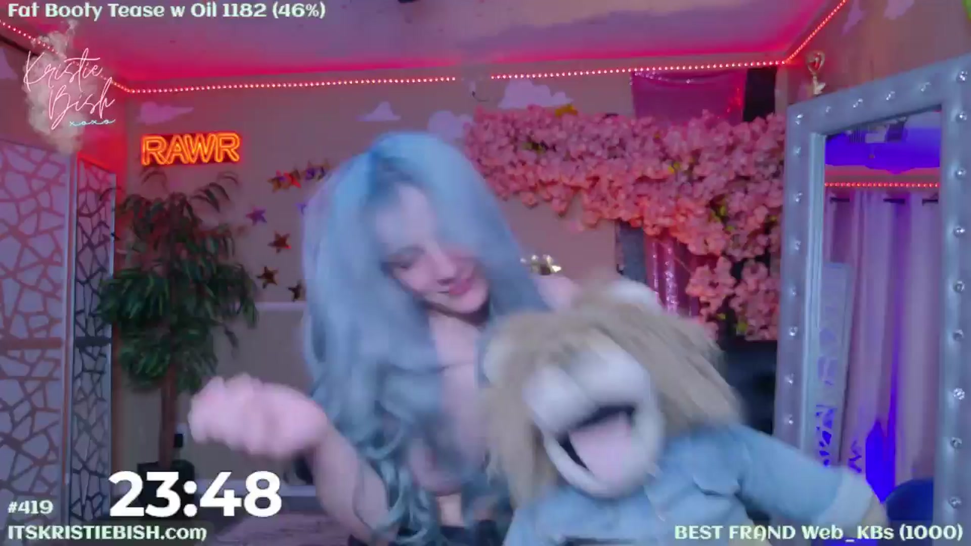 Gallery image thumbnail from KristieBish's myfreecams stream on, 08/16/2024, 04:44 image 17 of 20