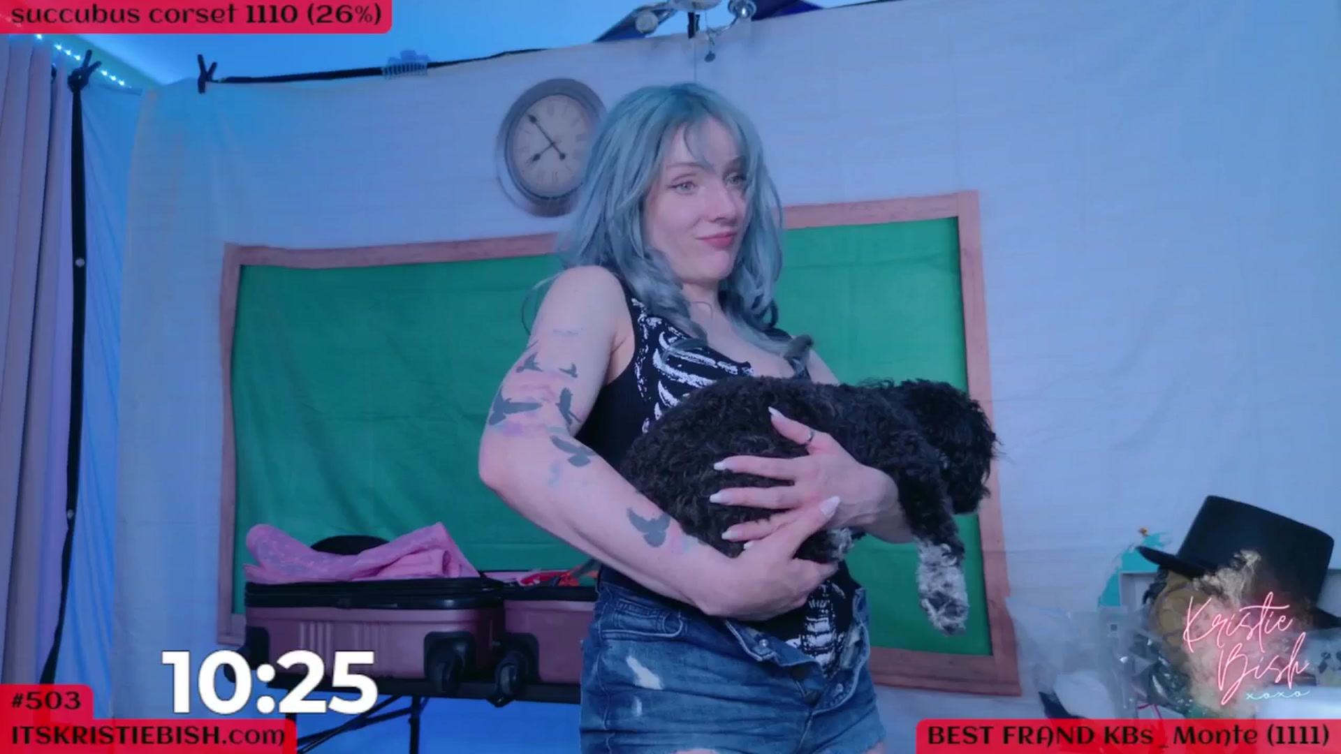 Gallery image thumbnail from KristieBish's myfreecams stream on, 08/22/2024, 06:06 image 16 of 20