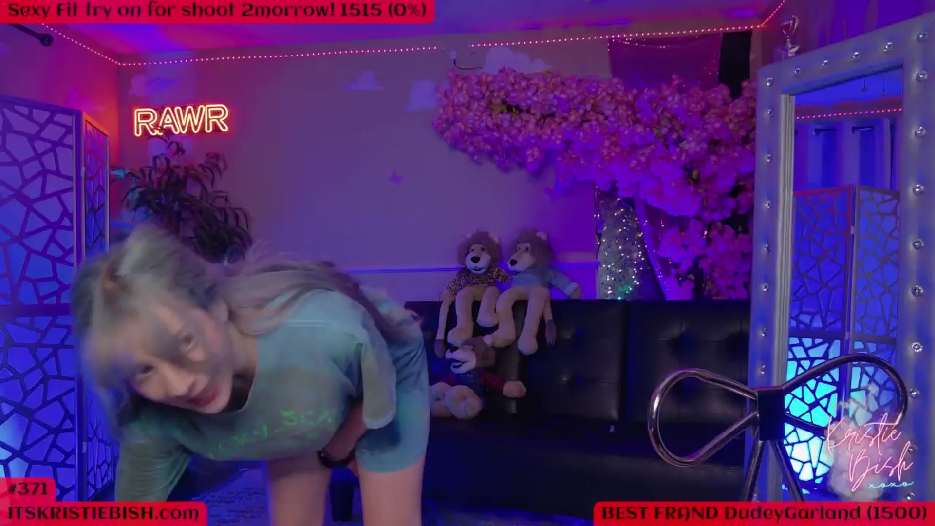 Gallery image thumbnail from KristieBish's myfreecams stream on, 09/02/2024, 03:52 image 3 of 20