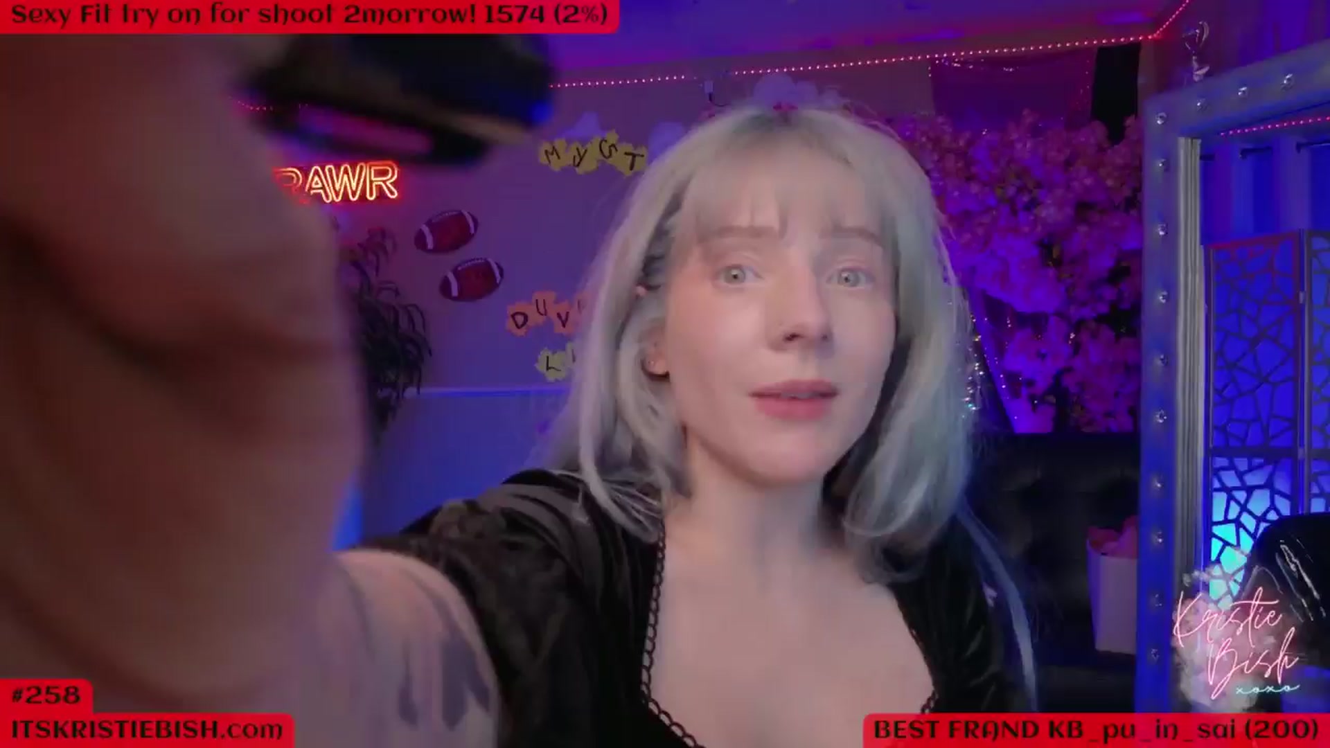 Gallery image thumbnail from KristieBish's myfreecams stream on, 09/02/2024, 04:13 image 12 of 20
