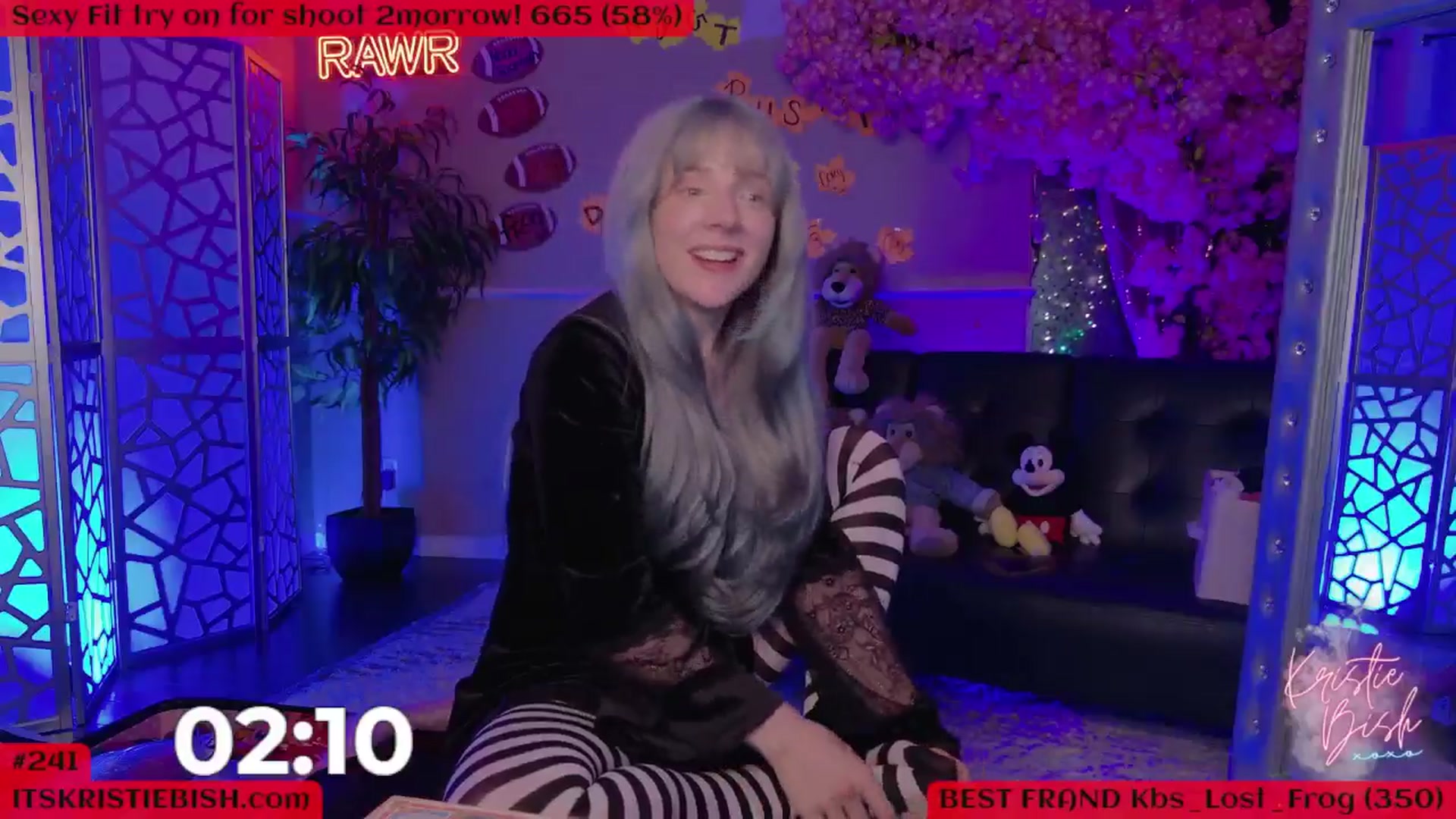 Gallery image thumbnail from KristieBish's myfreecams stream on, 09/02/2024, 06:00 image 18 of 20