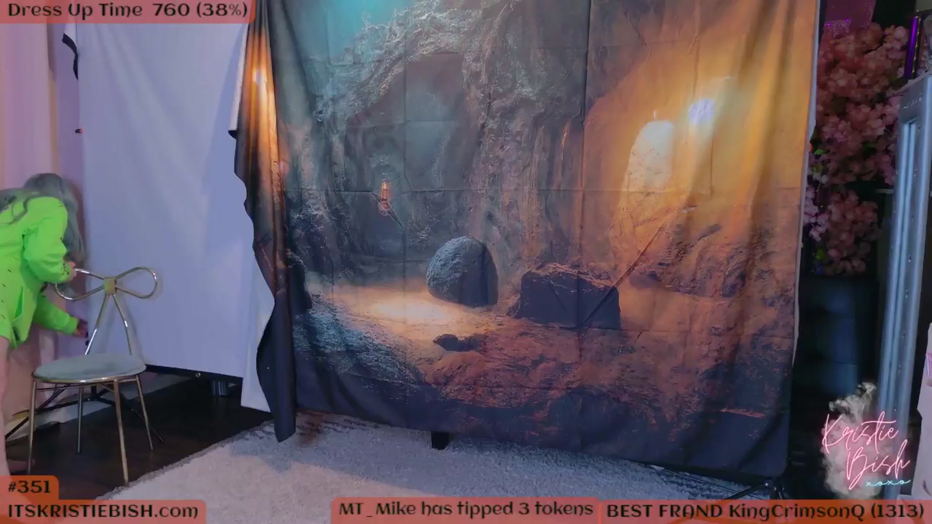 Gallery image thumbnail from KristieBish's myfreecams stream on, 09/09/2024, 07:33 image 3 of 20