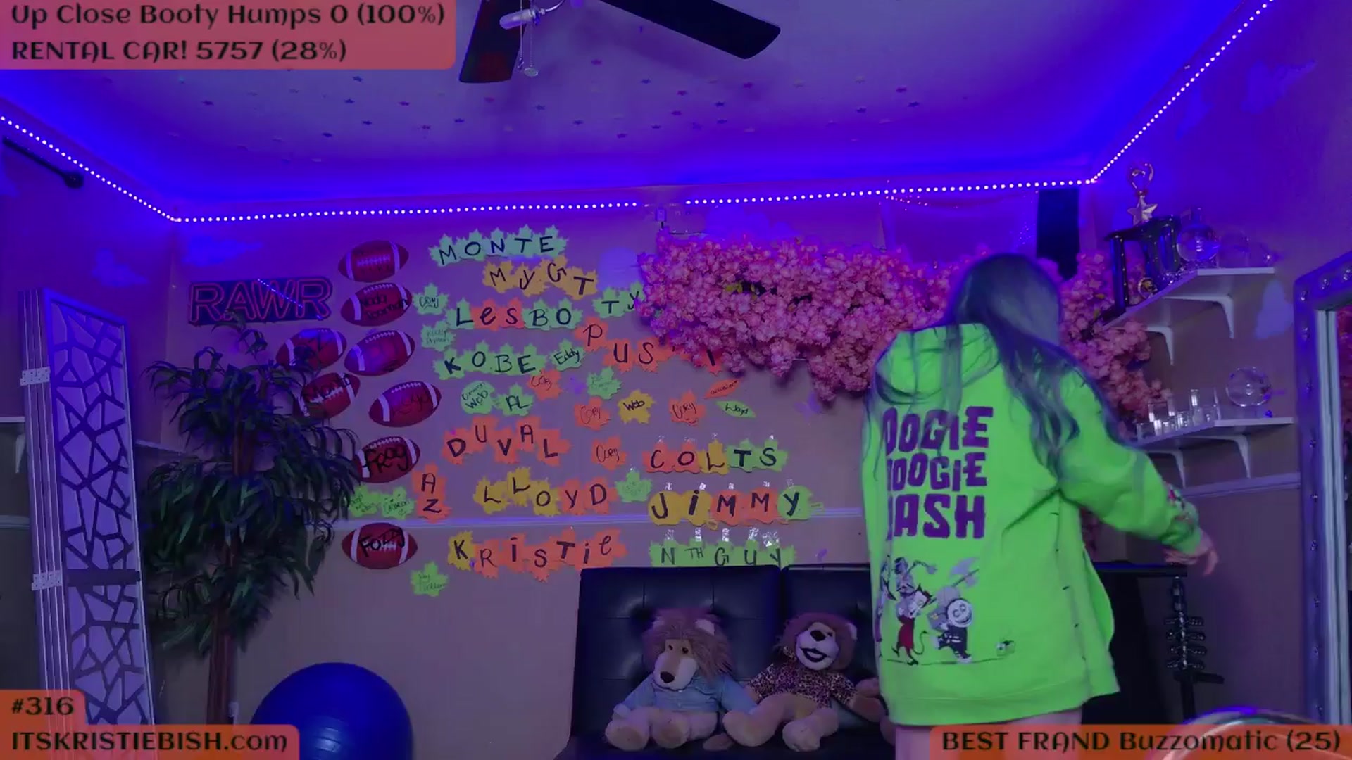 Gallery image thumbnail from KristieBish's myfreecams stream on, 09/13/2024, 04:36 image 1 of 20