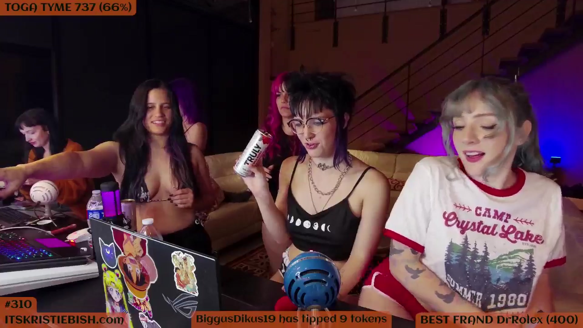 Gallery image thumbnail from KristieBish's myfreecams stream on, 09/19/2024, 08:27 image 4 of 20