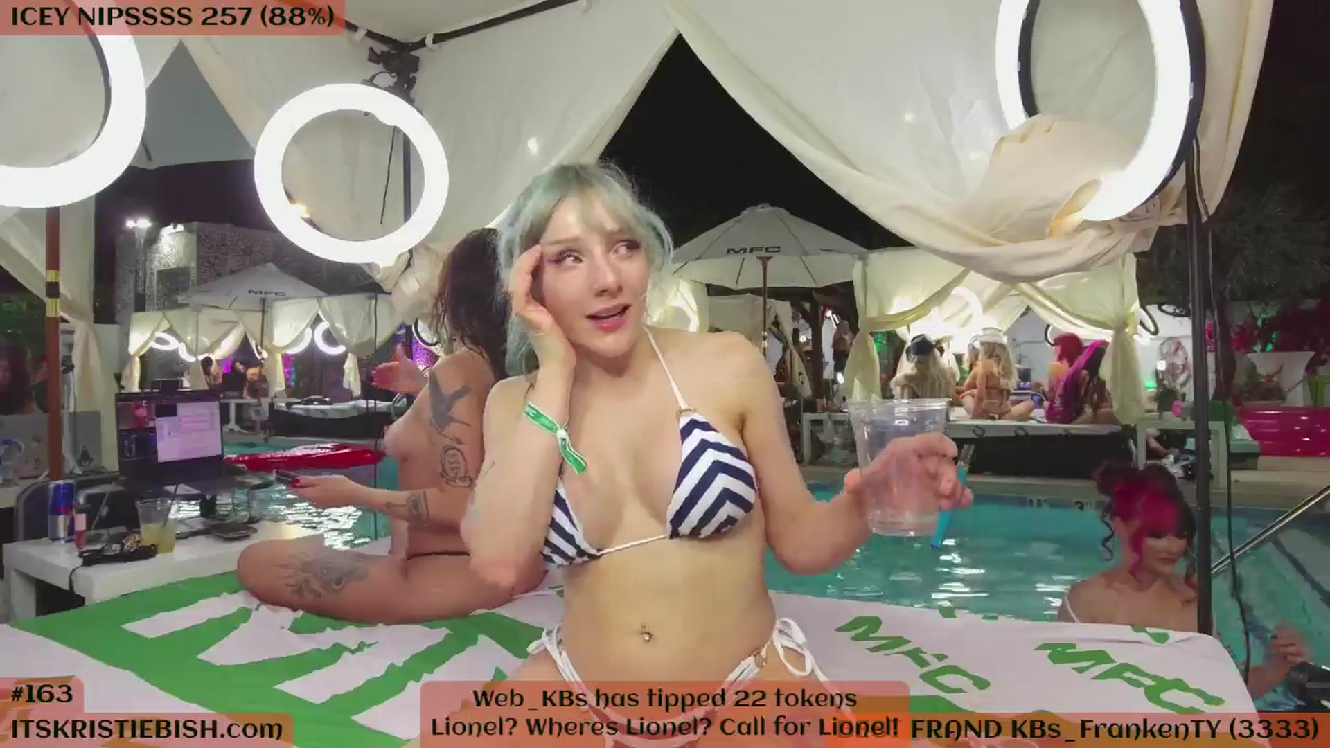 Gallery image thumbnail from KristieBish's myfreecams stream on, 09/25/2024, 02:53 image 15 of 20