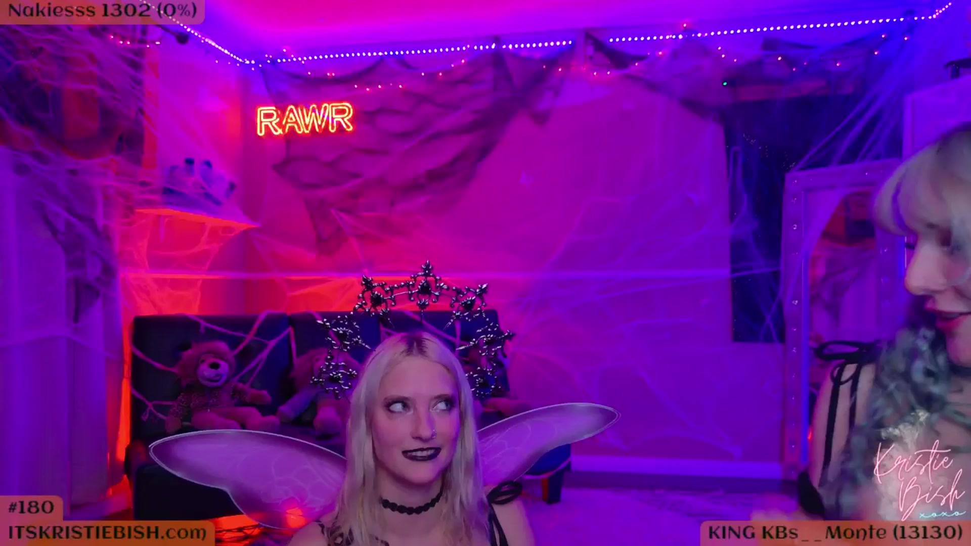 Gallery image thumbnail from KristieBish's myfreecams stream on, 10/06/2024, 04:22 image 12 of 20