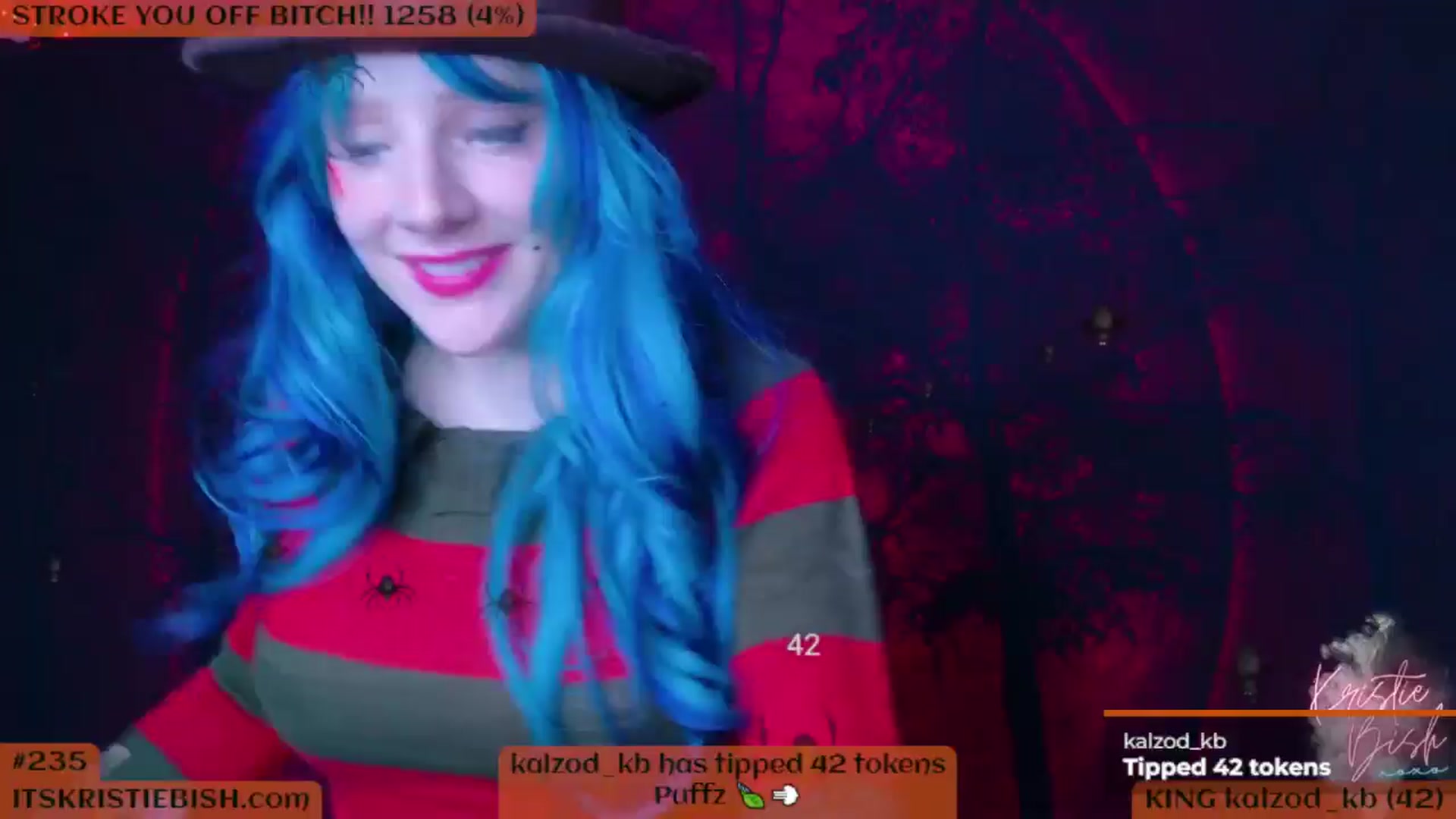 Gallery image thumbnail from KristieBish's myfreecams stream on, 10/14/2024, 04:43 image 3 of 20