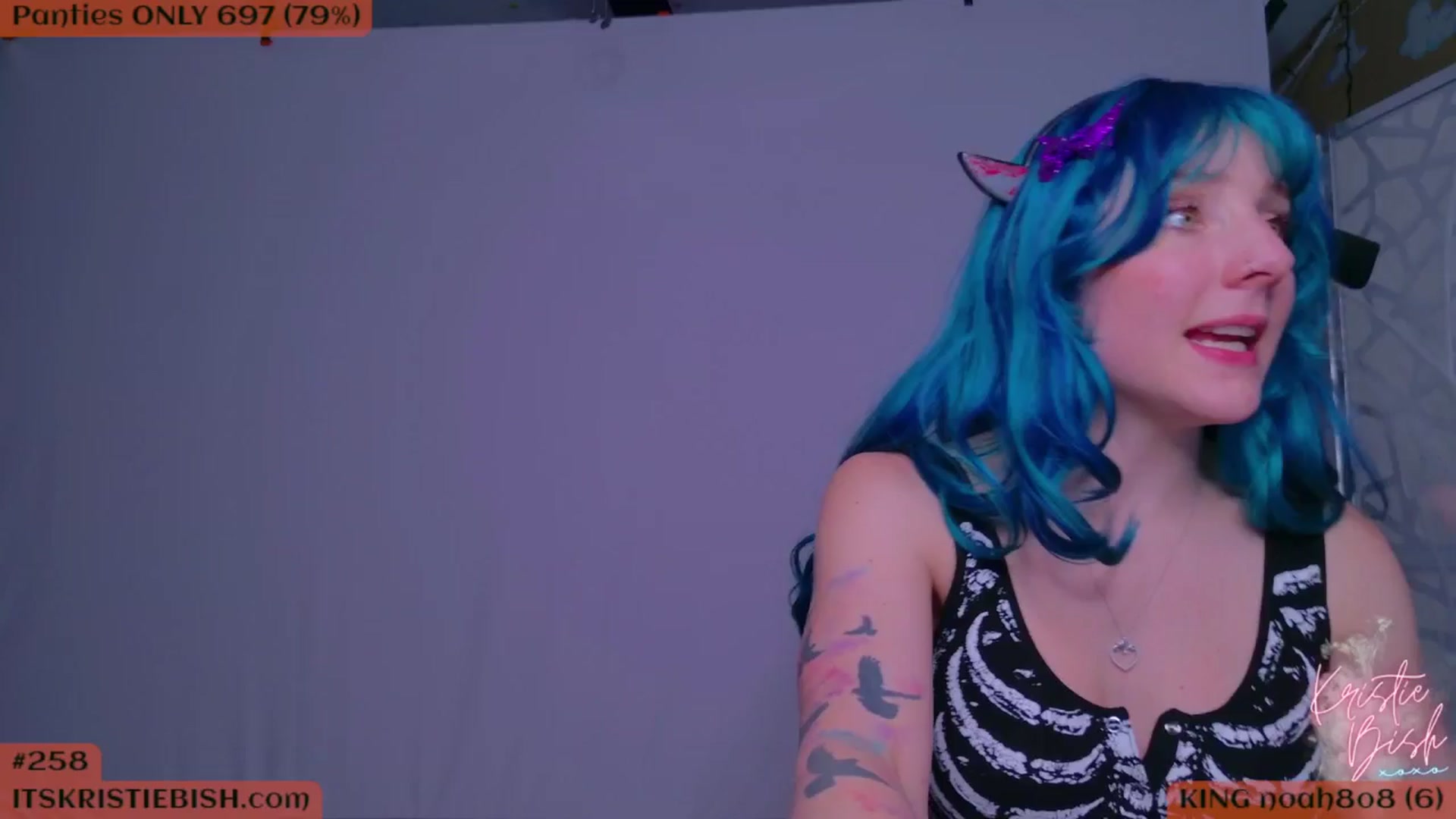 Gallery image thumbnail from KristieBish's myfreecams stream on, 10/19/2024, 06:10 image 3 of 20
