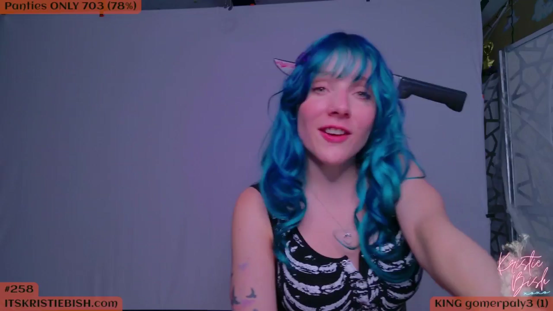 Gallery image thumbnail from KristieBish's myfreecams stream on, 10/19/2024, 06:10 image 2 of 20