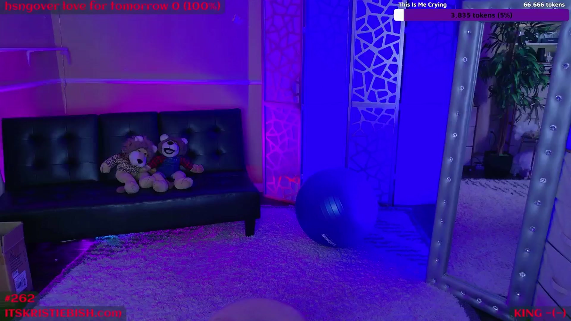 Gallery image thumbnail from KristieBish's myfreecams stream on, 11/25/2024, 05:36 image 2 of 20