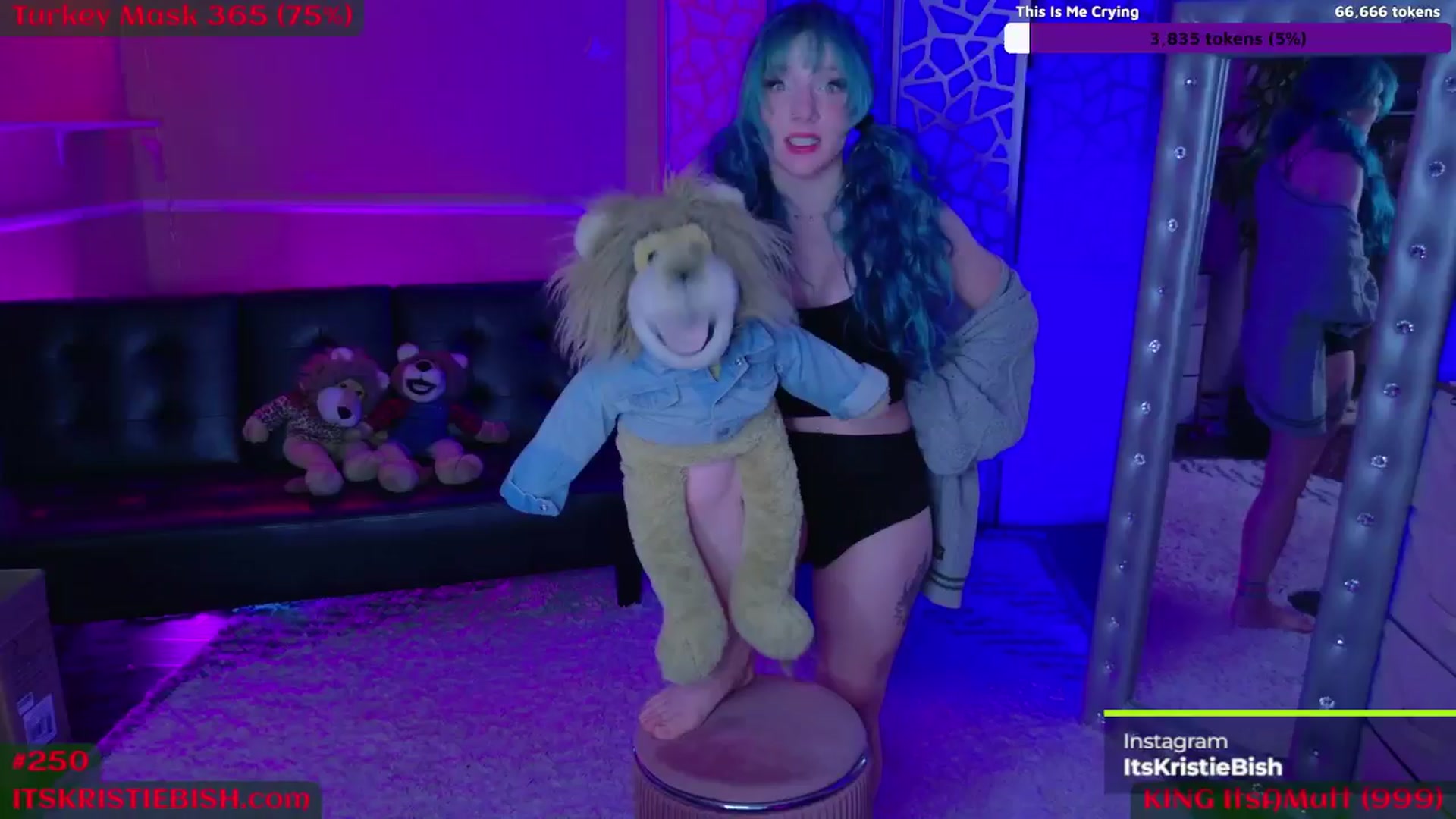 Gallery image thumbnail from KristieBish's myfreecams stream on, 11/25/2024, 06:44 image 2 of 20