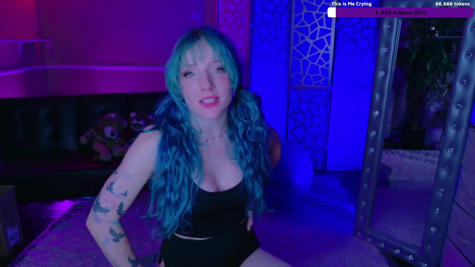 Gallery image thumbnail from KristieBish's myfreecams stream on, 11/25/2024, 06:44 image 12 of 20