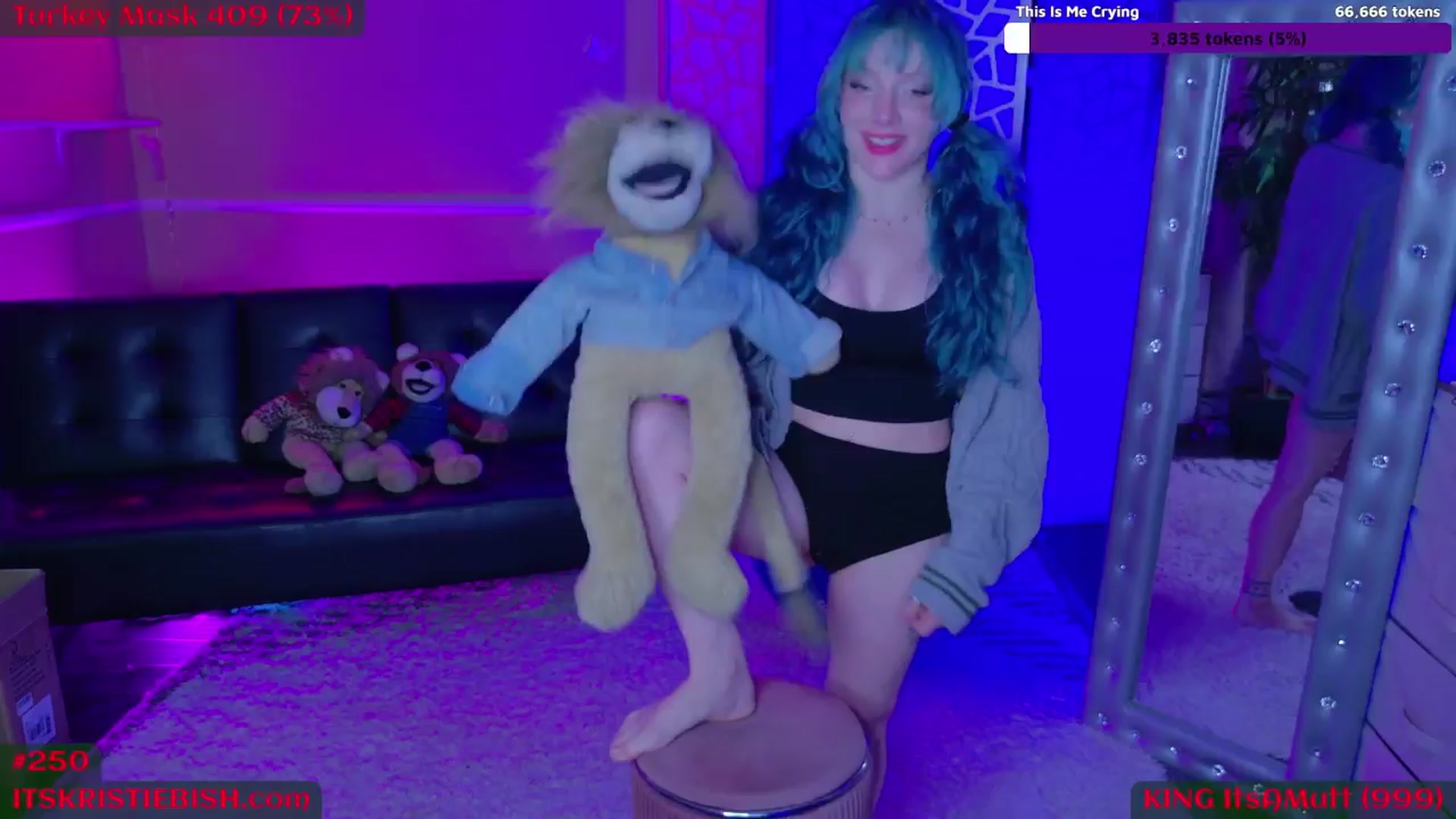 Gallery image thumbnail from KristieBish's myfreecams stream on, 11/25/2024, 06:44 image 1 of 20