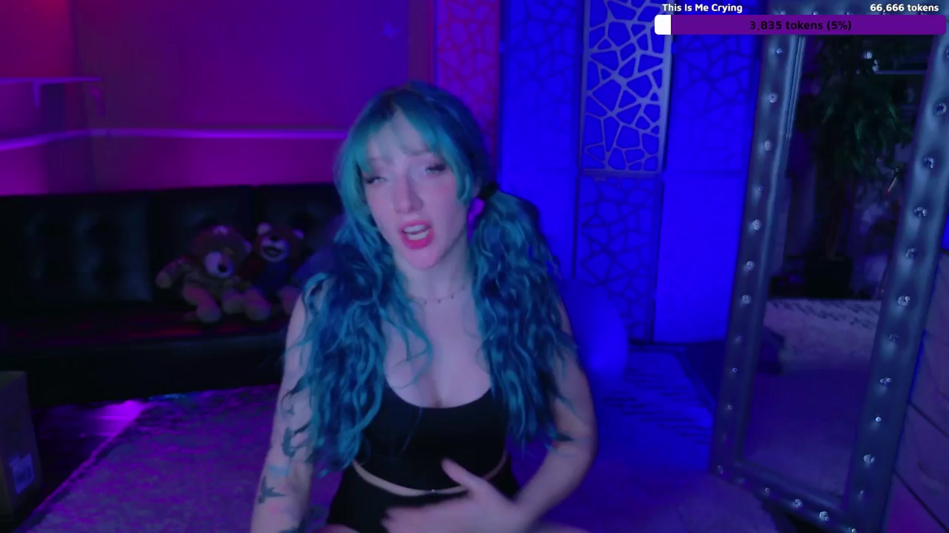 Gallery image thumbnail from KristieBish's myfreecams stream on, 11/25/2024, 06:44 image 8 of 20