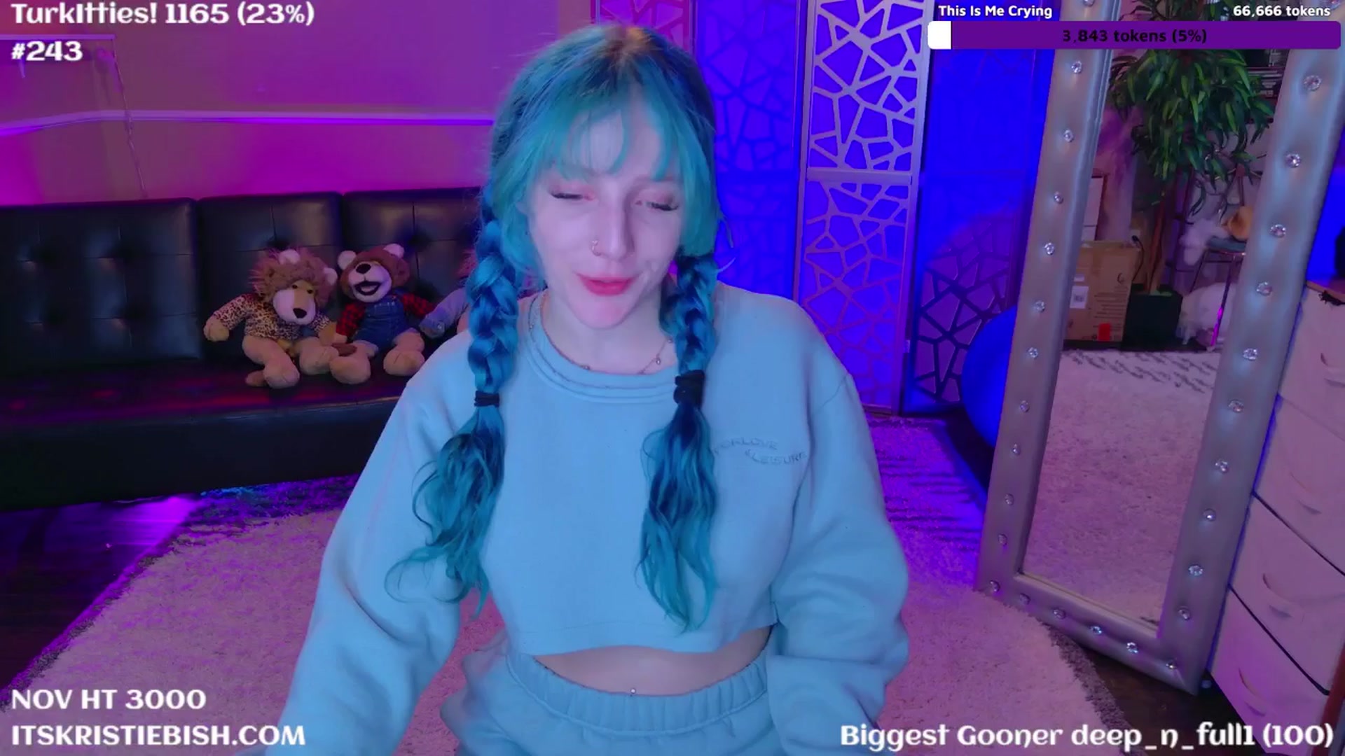 Gallery image thumbnail from KristieBish's myfreecams stream on, 11/26/2024, 06:17 image 1 of 20