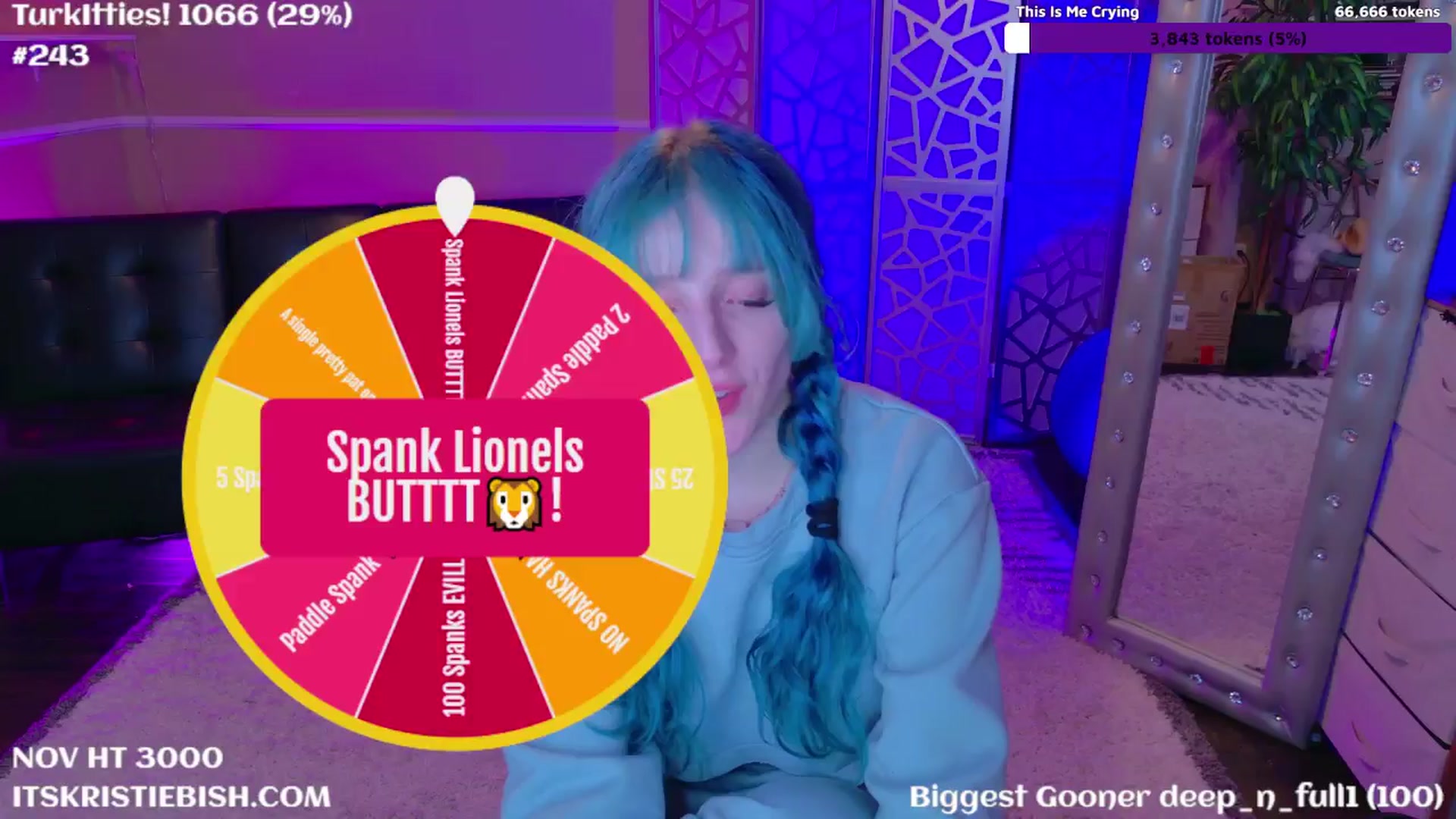 Gallery image thumbnail from KristieBish's myfreecams stream on, 11/26/2024, 06:17 image 6 of 20