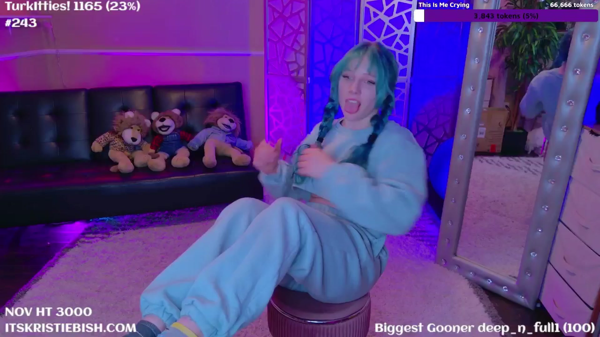 Gallery image thumbnail from KristieBish's myfreecams stream on, 11/26/2024, 06:17 image 2 of 20