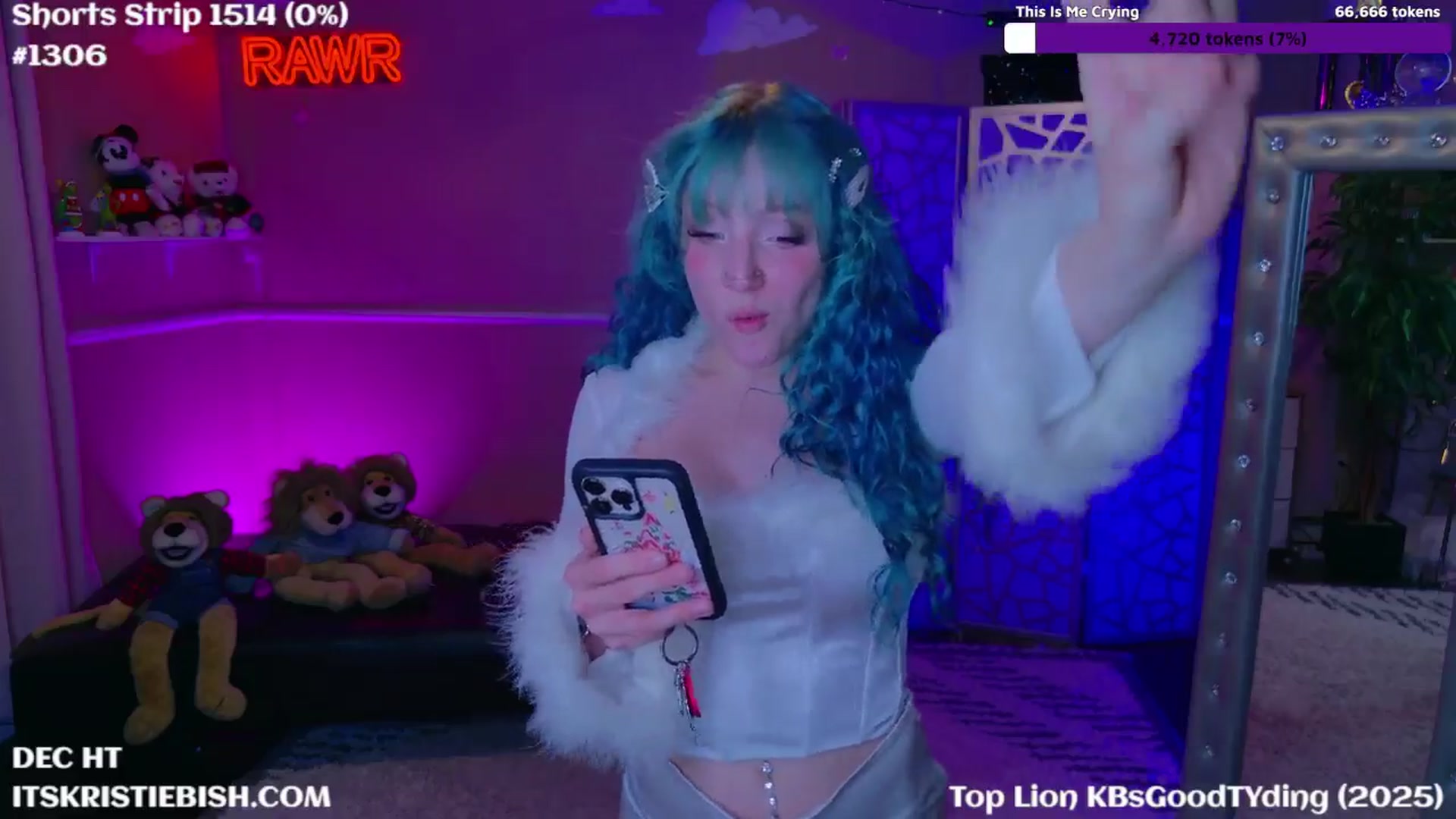Gallery image thumbnail from KristieBish's myfreecams stream on, 12/03/2024, 05:39 image 9 of 20