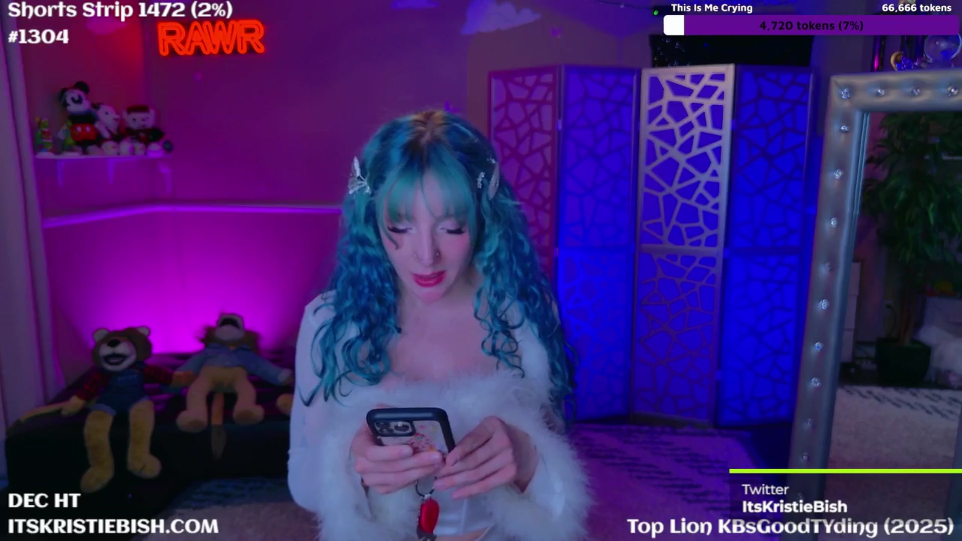 Gallery image thumbnail from KristieBish's myfreecams stream on, 12/03/2024, 05:52 image 11 of 20