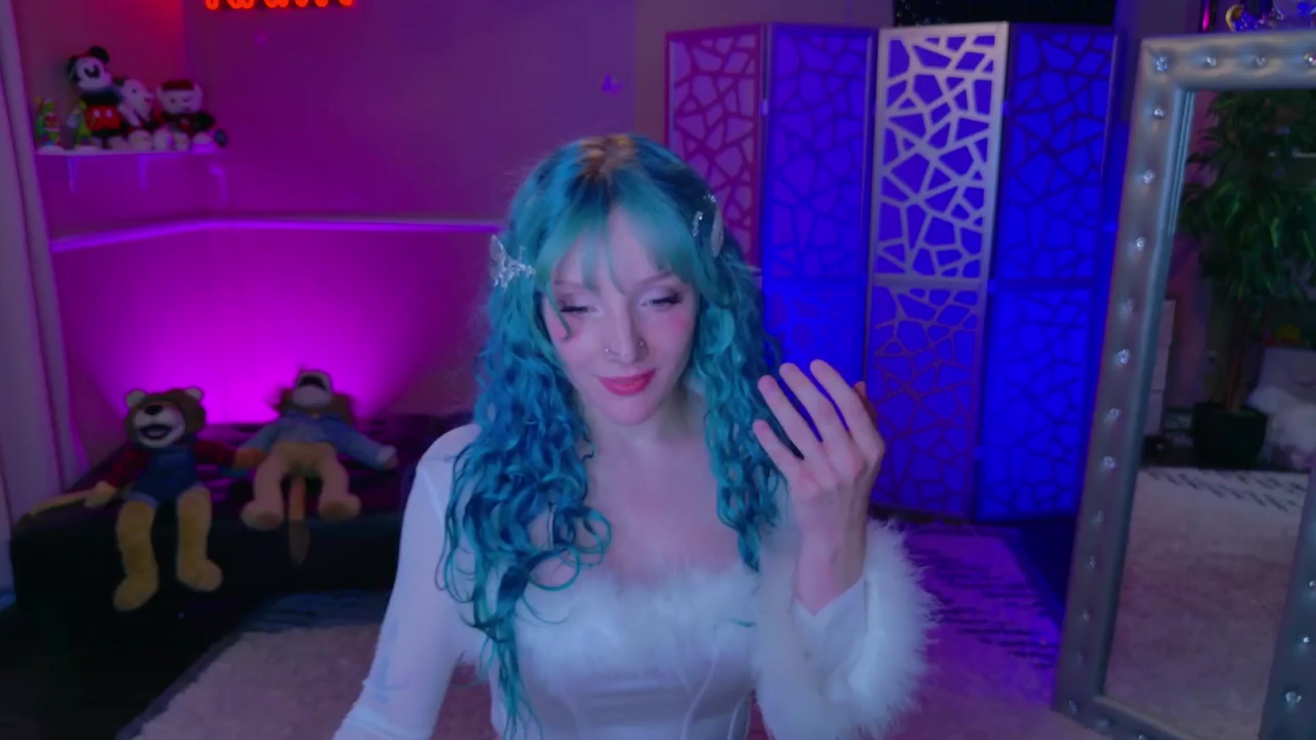 Gallery image thumbnail from KristieBish's myfreecams stream on, 12/03/2024, 06:13 image 20 of 20