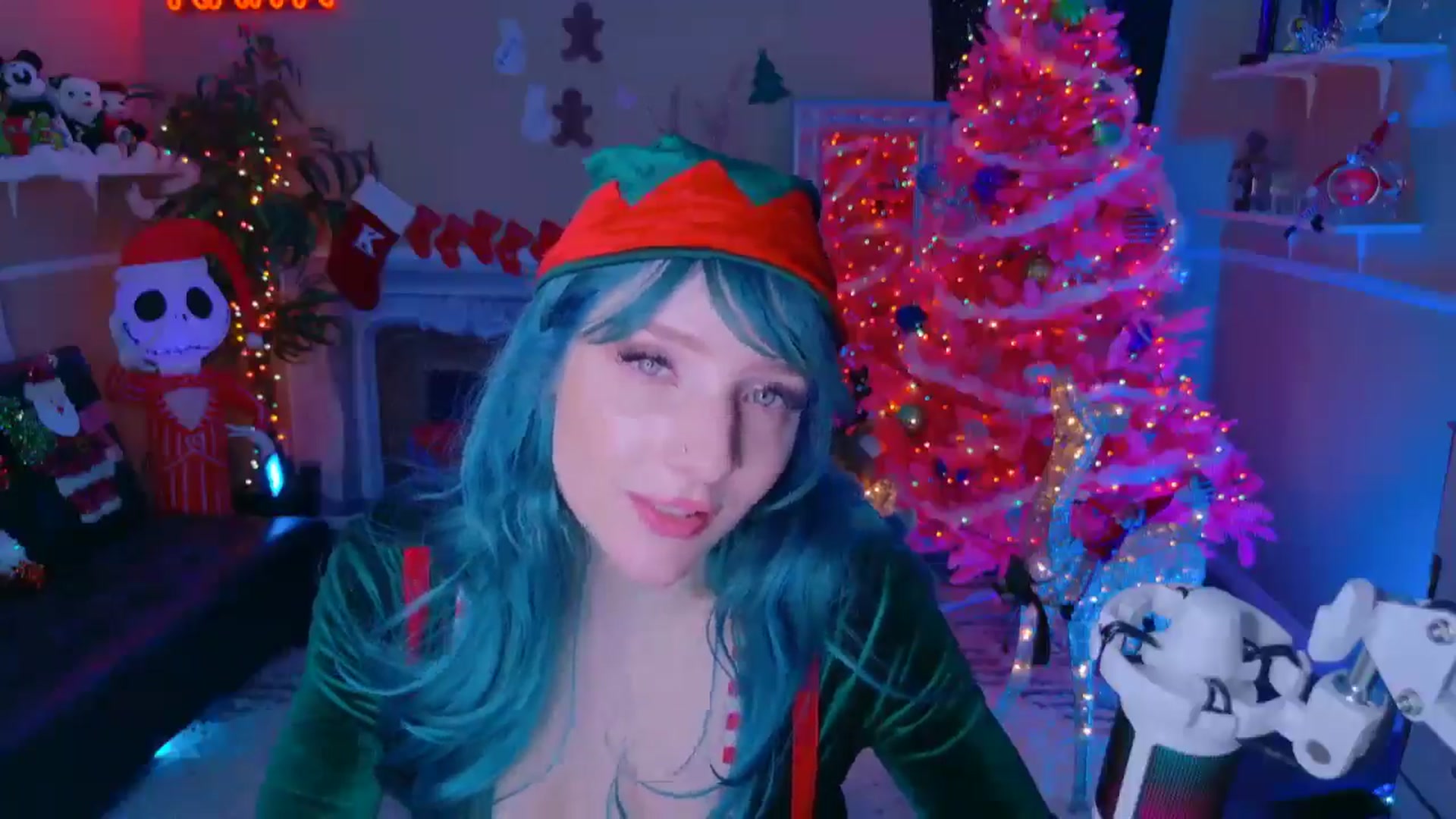Gallery image thumbnail from KristieBish's myfreecams stream on, 12/17/2024, 05:59 image 15 of 20