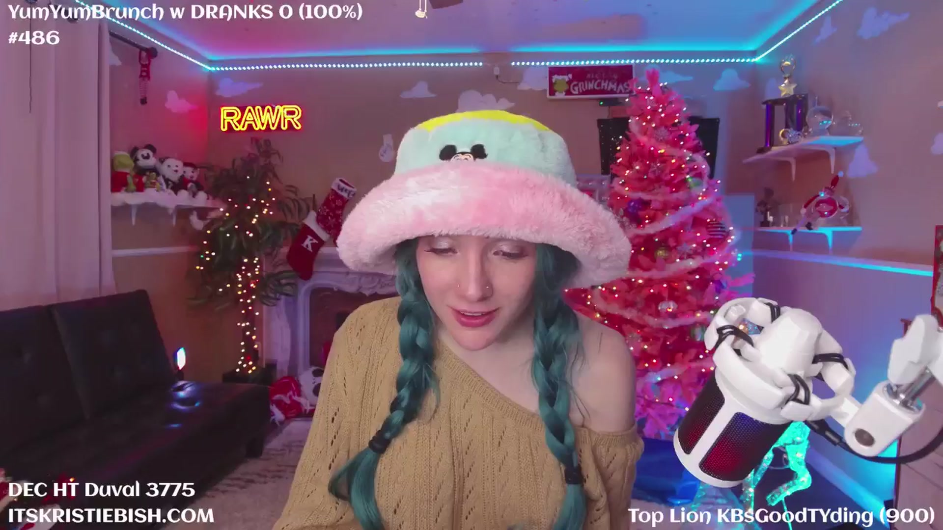 Gallery image thumbnail from KristieBish's myfreecams stream on, 12/28/2024, 07:12 image 11 of 20