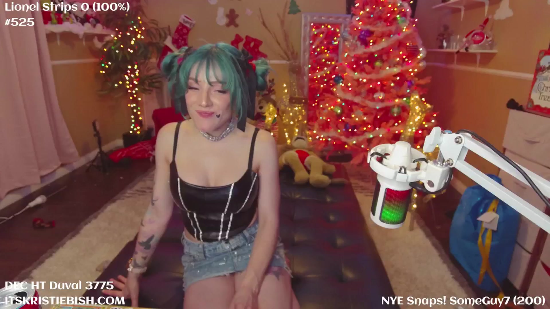 Gallery image thumbnail from KristieBish's myfreecams stream on, 12/31/2024, 05:39 image 5 of 20