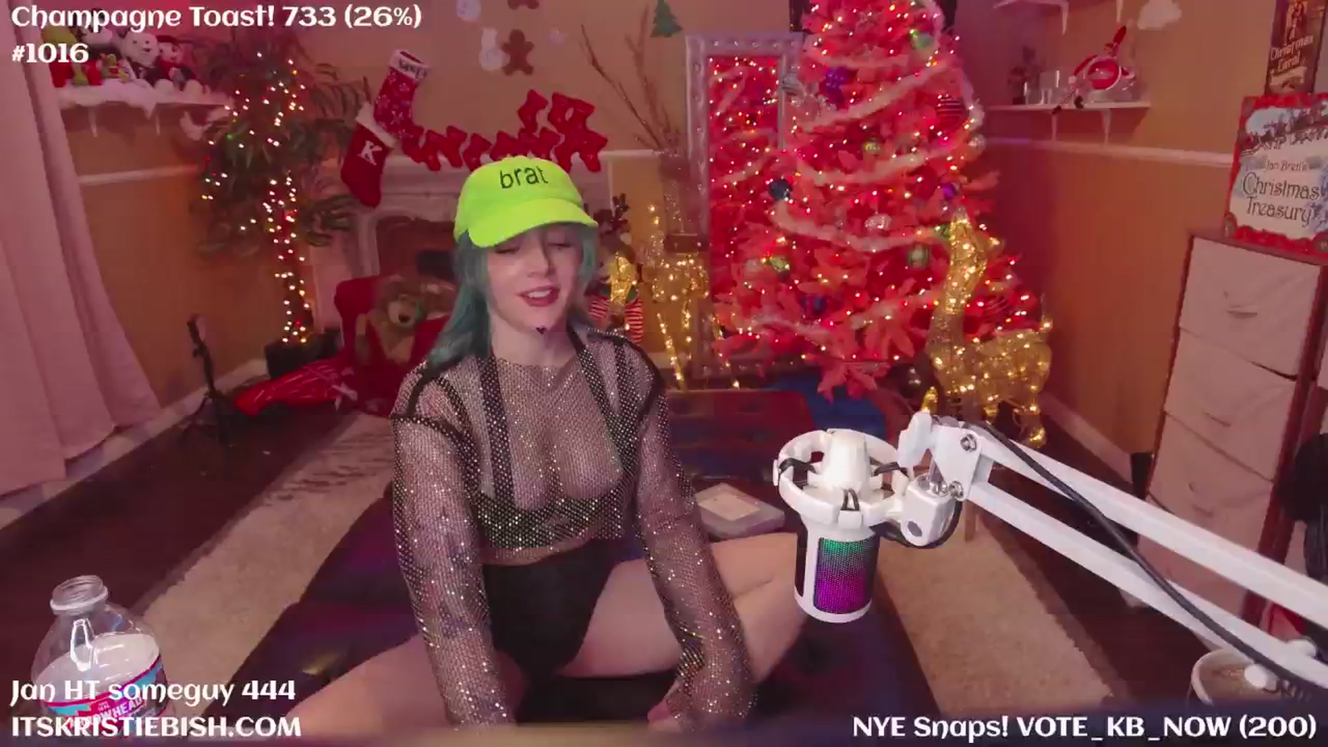 Gallery image thumbnail from KristieBish's myfreecams stream on, 01/02/2025, 06:33 image 10 of 20