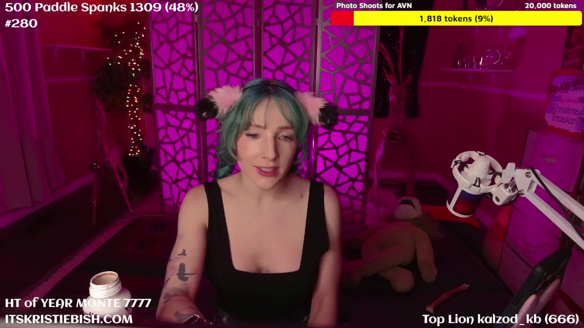 Gallery image thumbnail from KristieBish's myfreecams stream on, 01/07/2025, 05:19 image 11 of 20