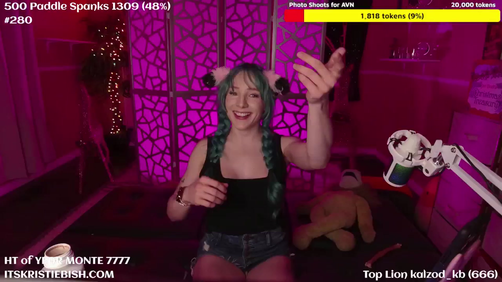 Gallery image thumbnail from KristieBish's myfreecams stream on, 01/07/2025, 05:19 image 16 of 20