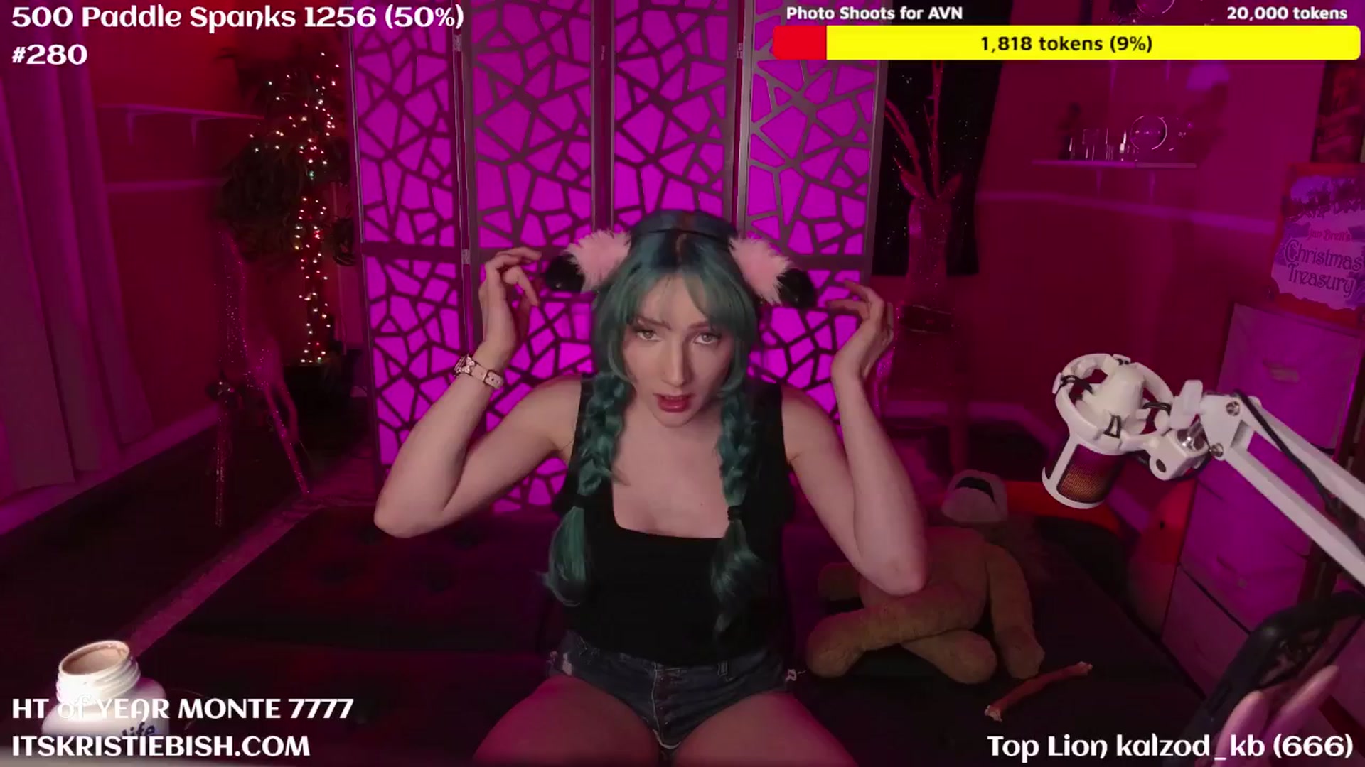 Gallery image thumbnail from KristieBish's myfreecams stream on, 01/07/2025, 05:31 image 1 of 20
