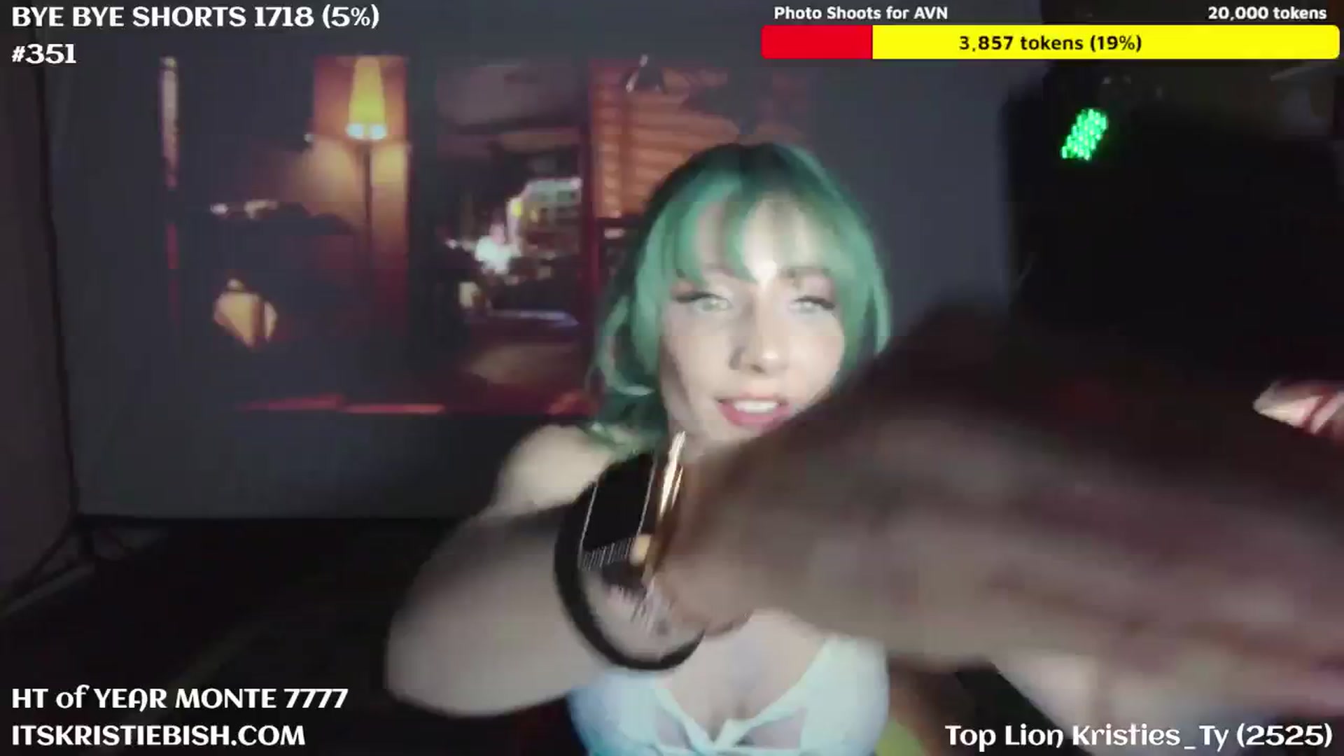 Gallery image thumbnail from KristieBish's myfreecams stream on, 01/12/2025, 08:26 image 2 of 20